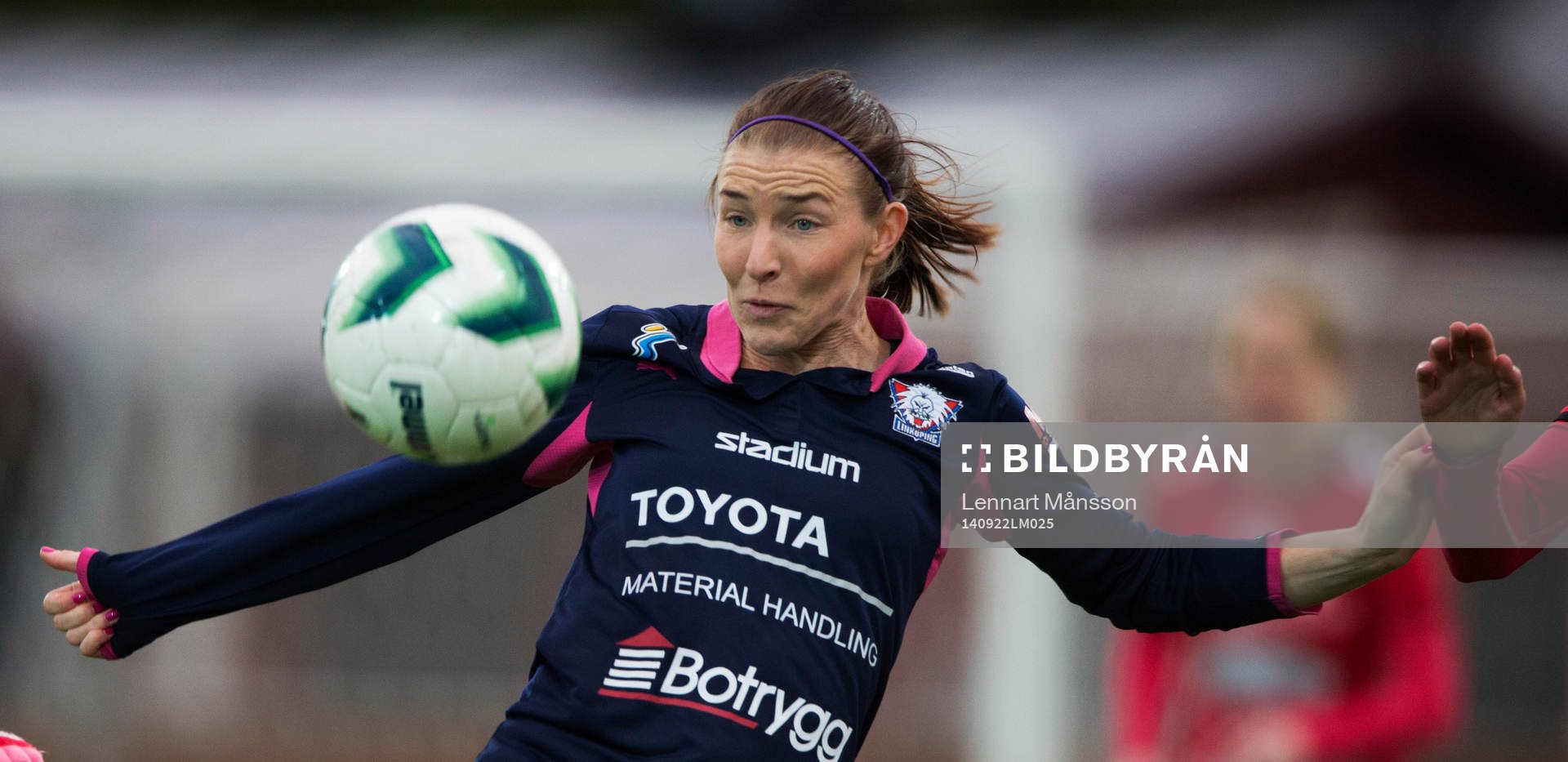 Linköpings Maja Krantz i matchen i damallsvenskan mellan