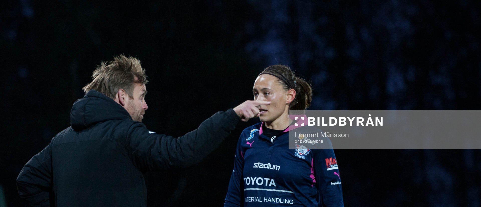 Linköpings tränare Martin Sjögren i matchen i