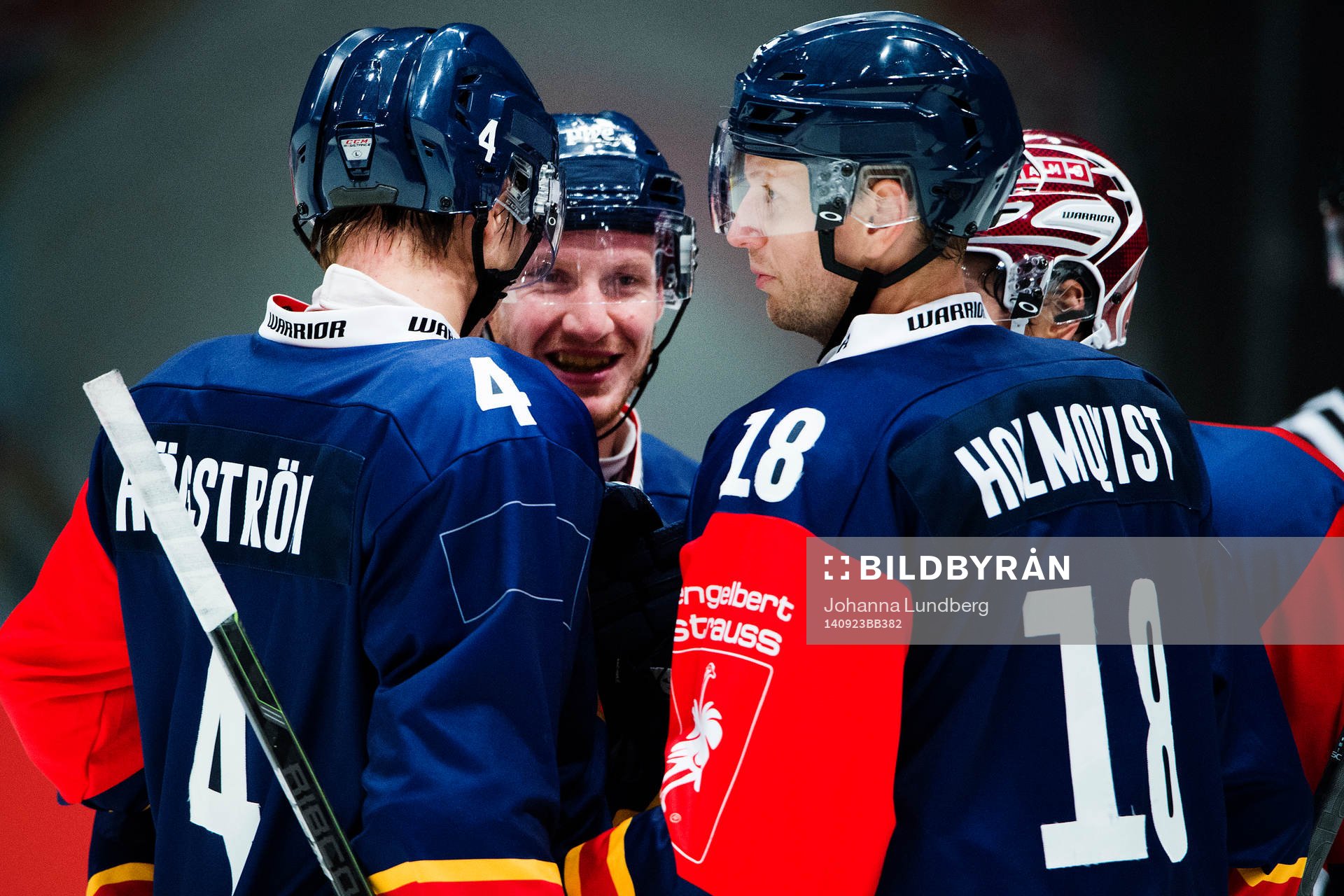 Djurgårdens Henrik Eriksson (mitten) jublar