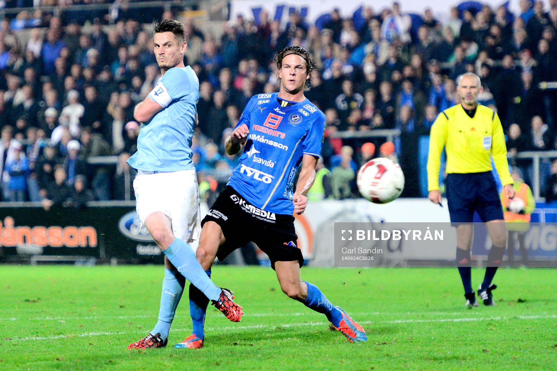 Malmö FFs Markus Rosenberg och Halmstads Fredrik Liverstam