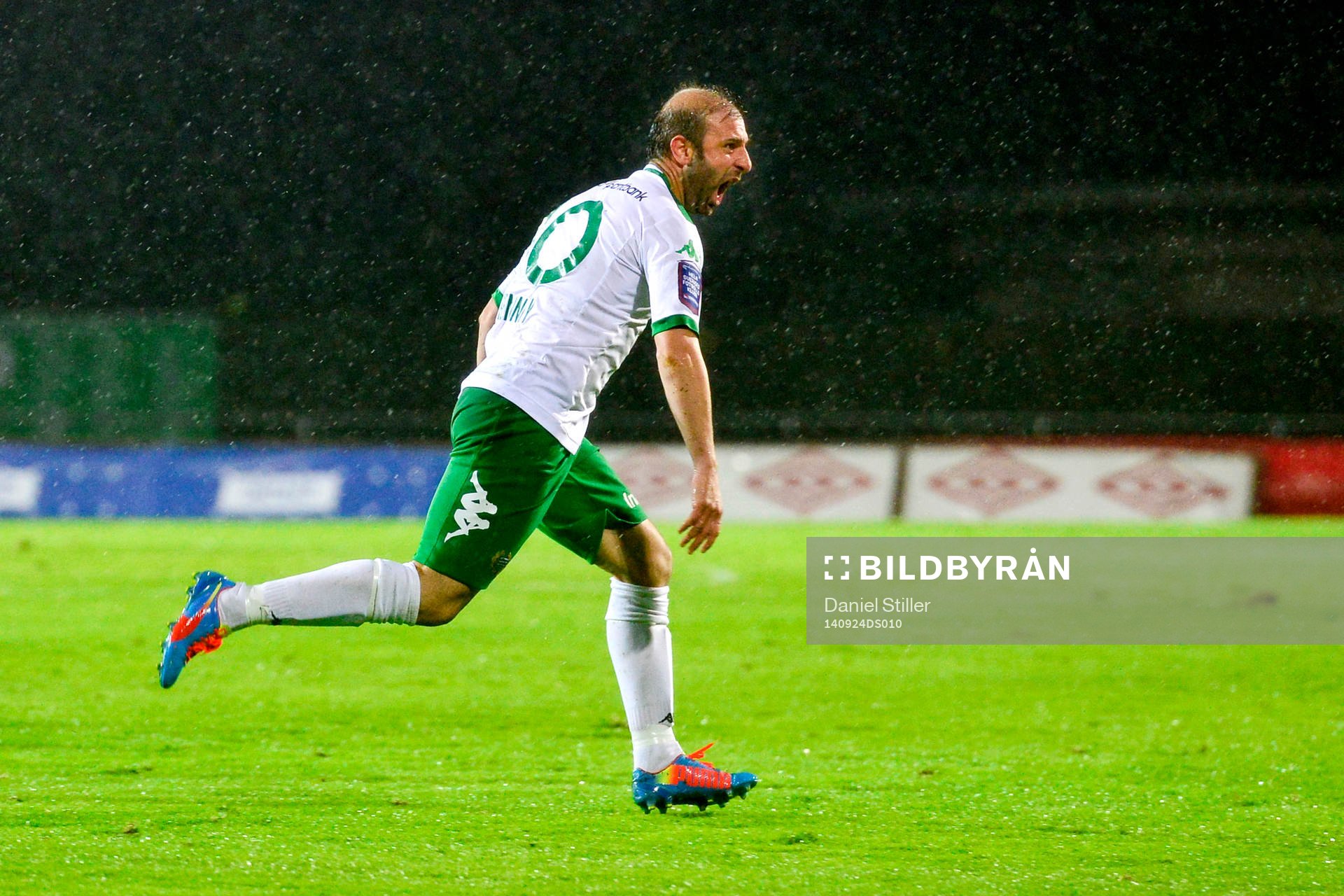 Hammarbys Kennedy Bakircioglu  jublar
