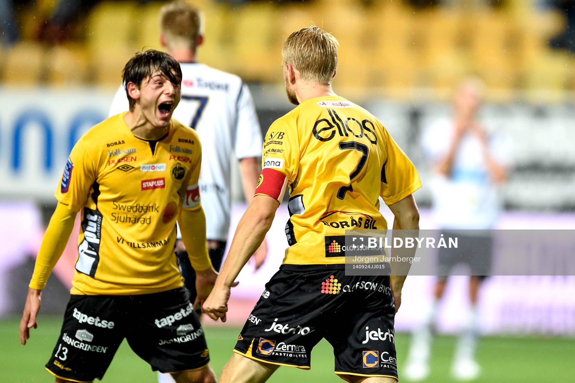 Elfsborgs Johan Larsson jublar