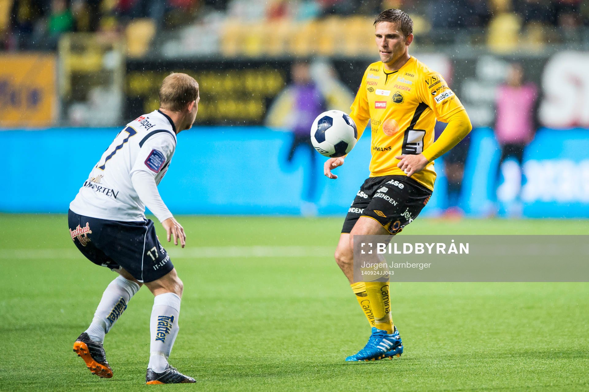 Elfsborgs Anders Svensson (h) och Gefles Robin Nilsson