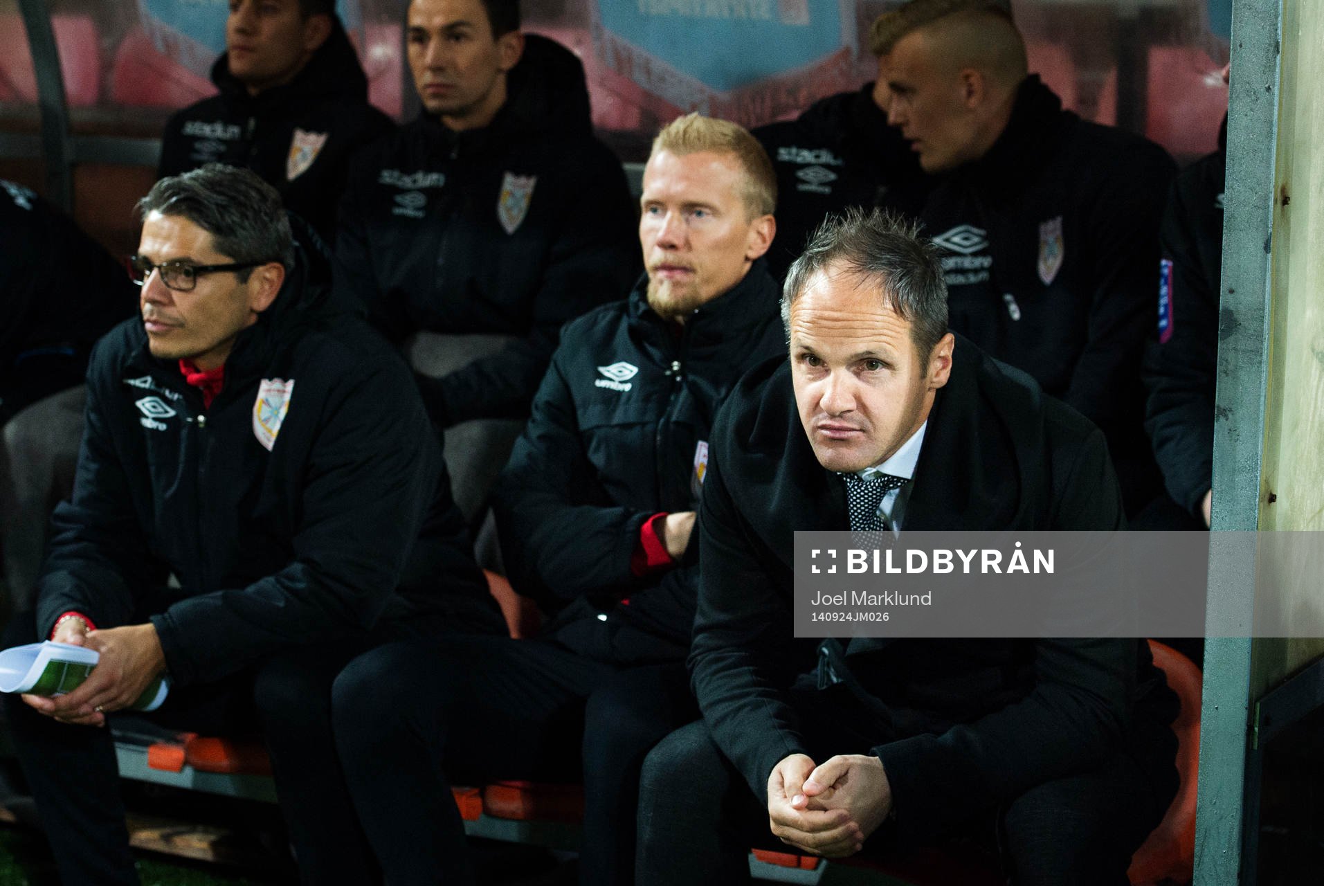 Assyriskas tränare Azrudin Valentic inför fotbollsmatchen i Superettan mellan Syrianska och Assyriska den 24 september 2014 i Södertälje.