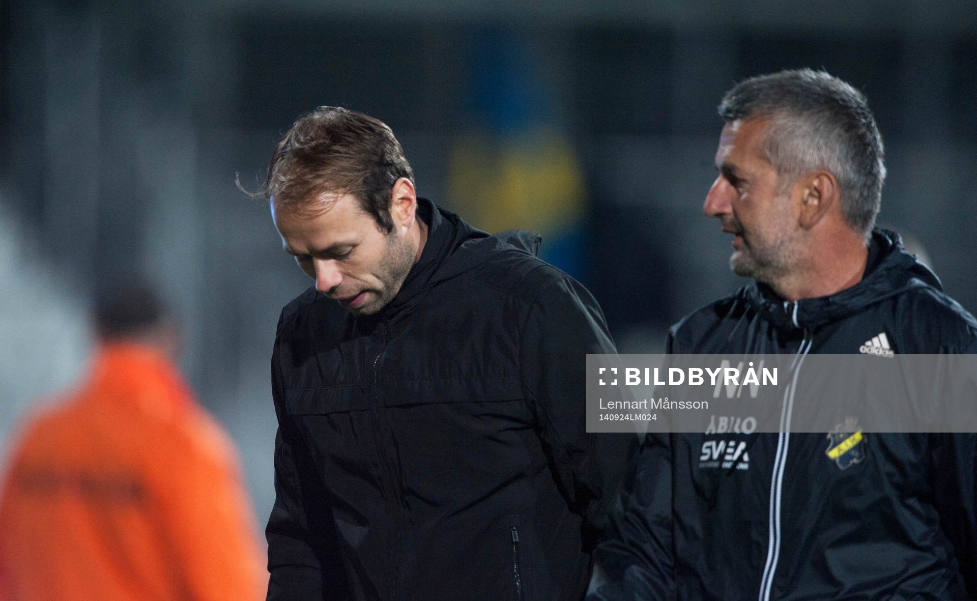 s tränarduo Andreas Alm och Nebojsa Novakovic deppar vid