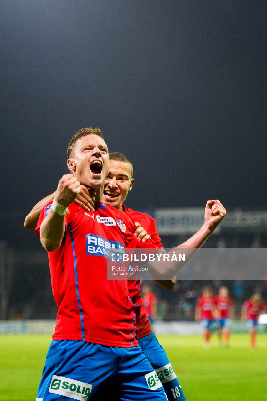Helsingborgs Arnór Smárason jublar