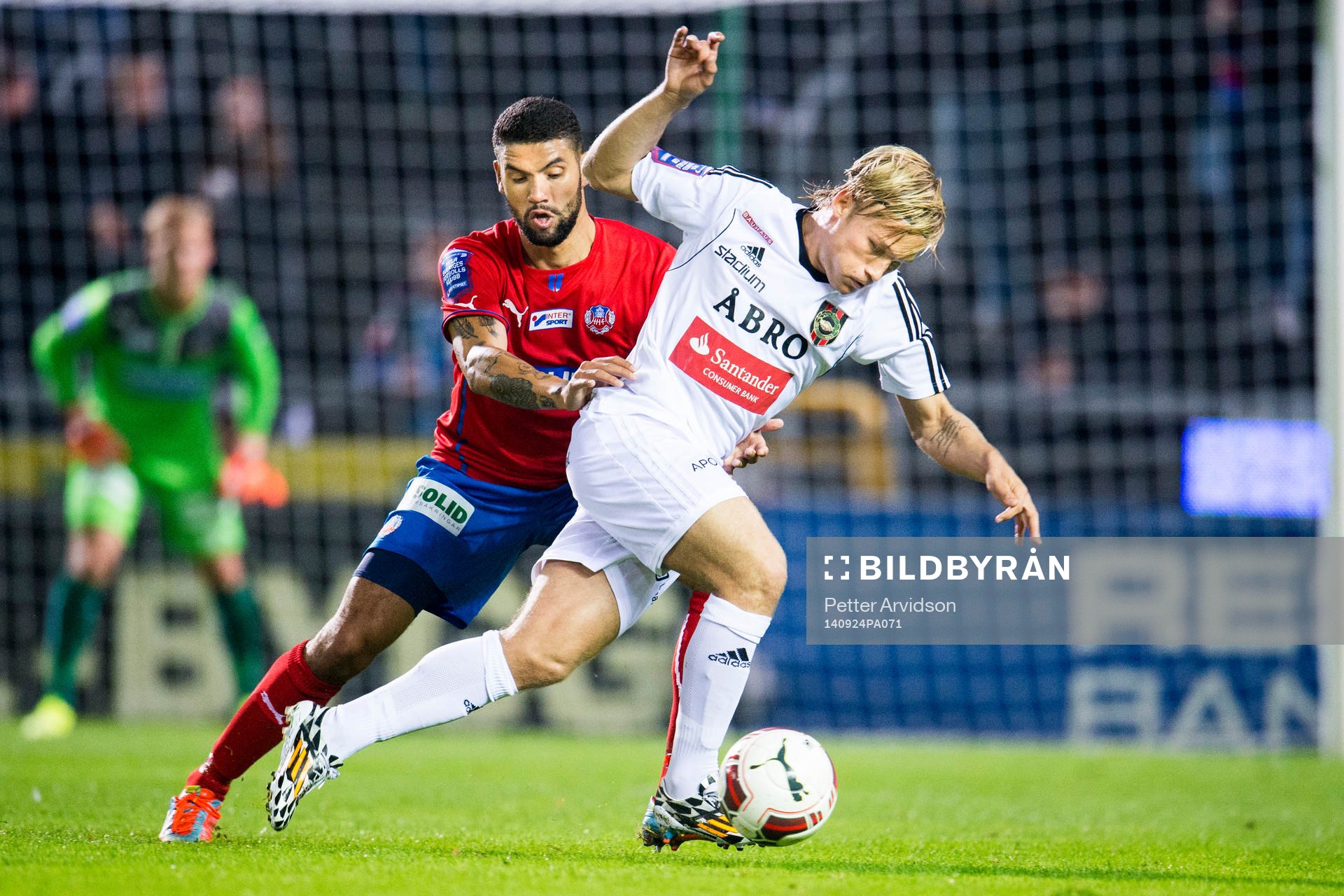 Helsingborgs Victor Palsson och Brommapojkarnas Nicklas