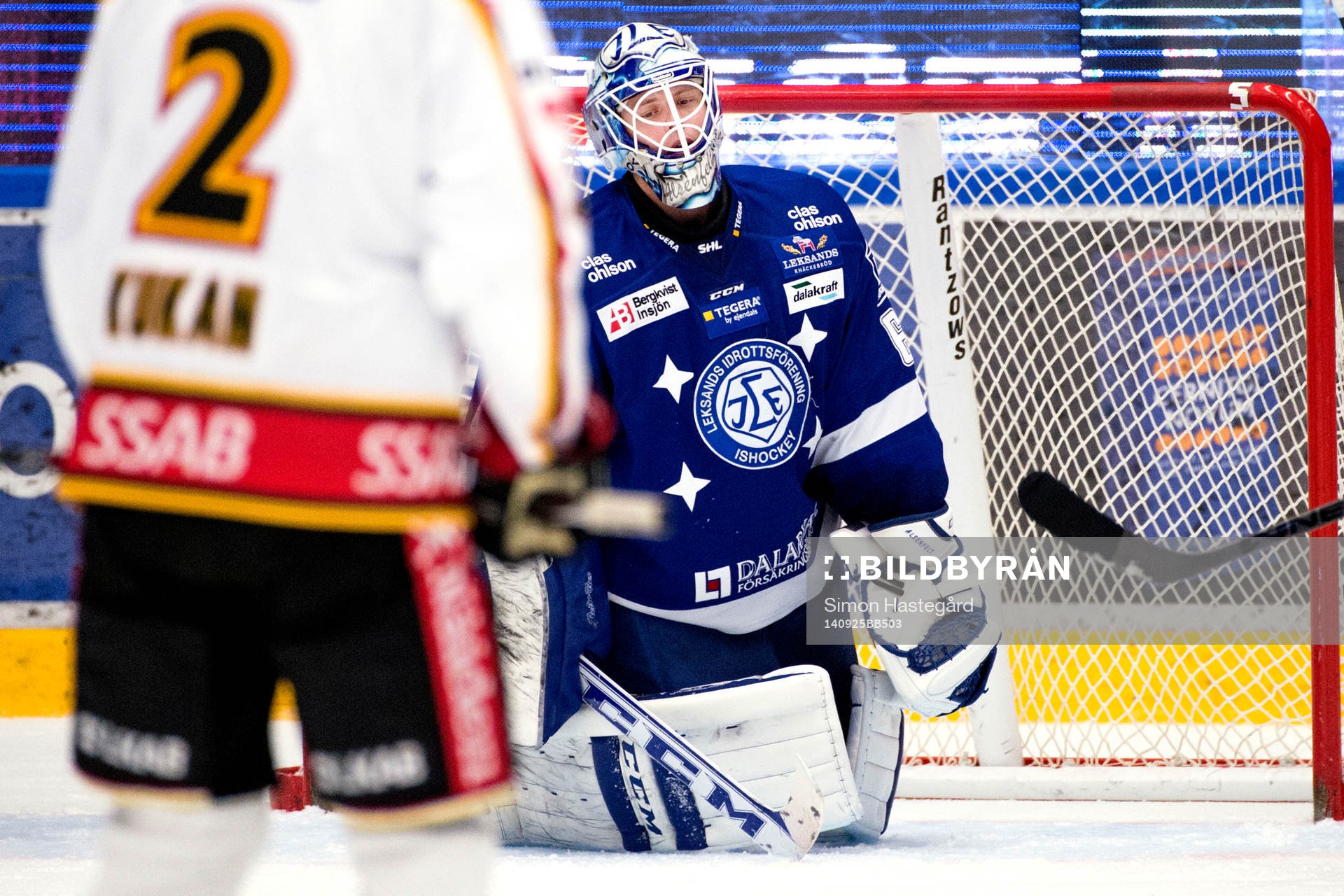 Leksands målvakt Oscar Alsenfelt deppar
