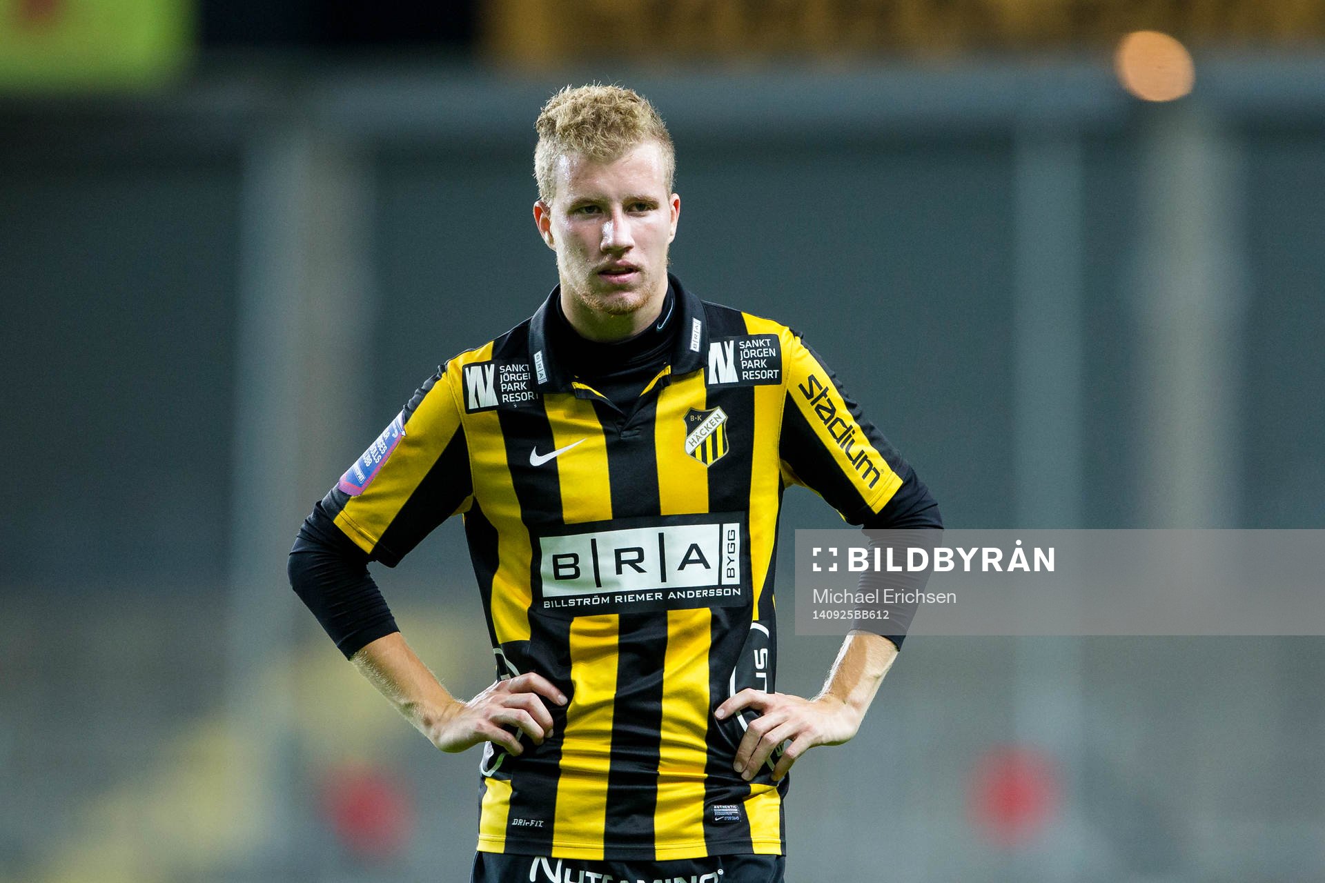 Häckens Simon Gustafson deppar