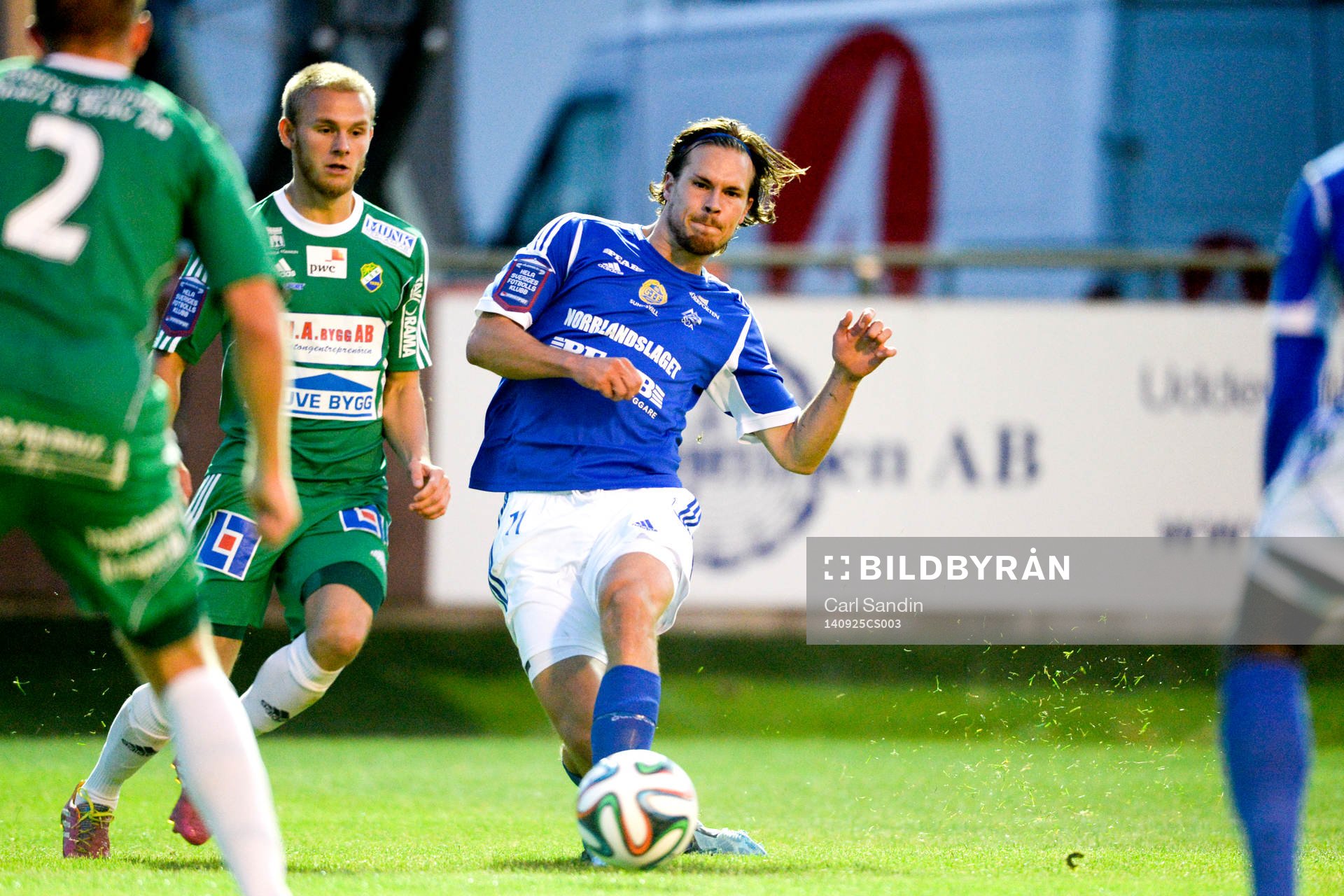 lj+Niclas Andersén och Sundsvalls Sebastian Rajalakso