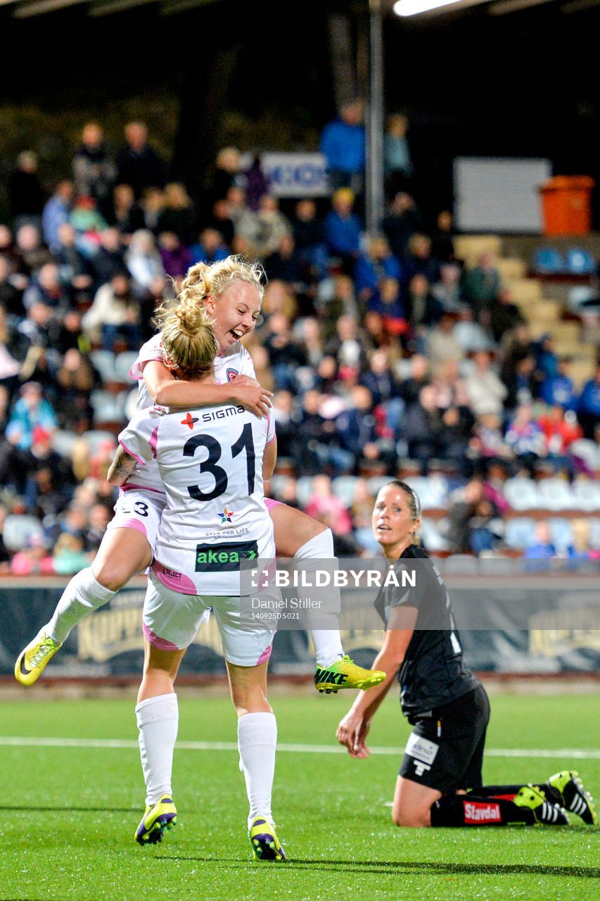 Rosengårds Nathalie Persson och Anja Mittag jublar
