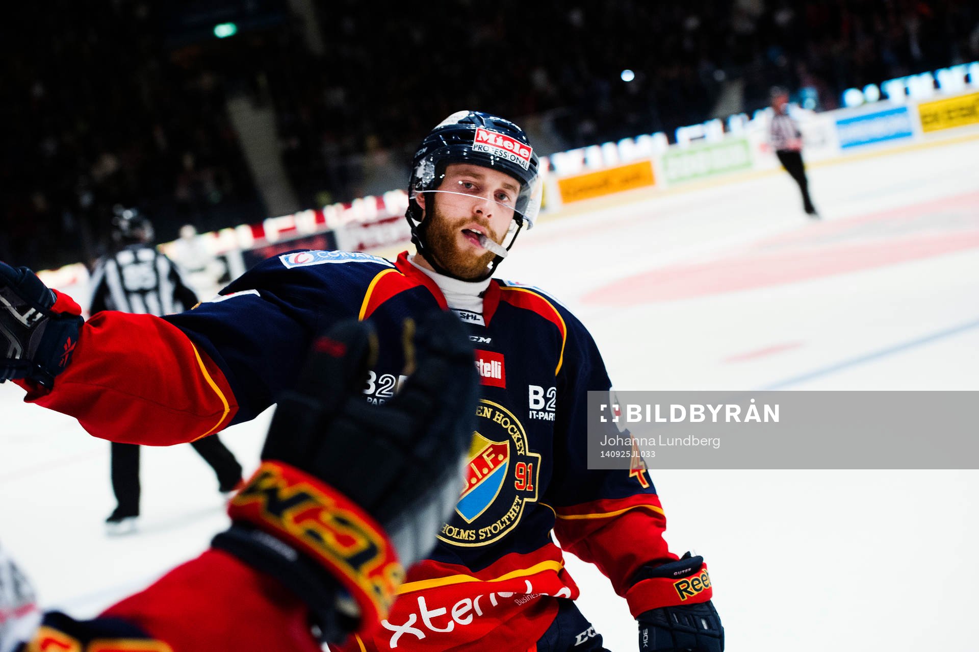 Djurgårdens Mattias Guter jublar
