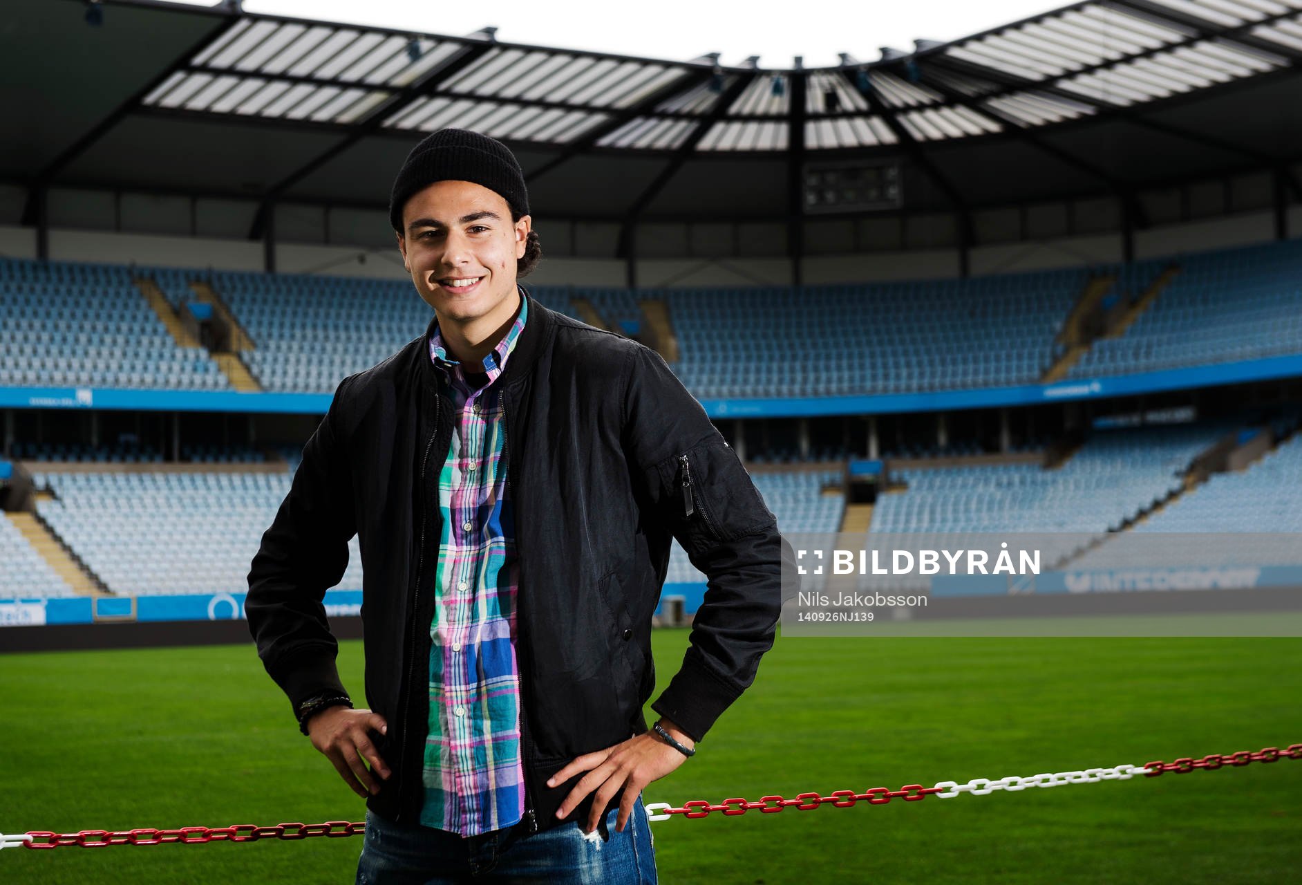 Malmö FFs Deniz Hümmet poserar för ett porträtt den 26 september 2014 i Malmö.