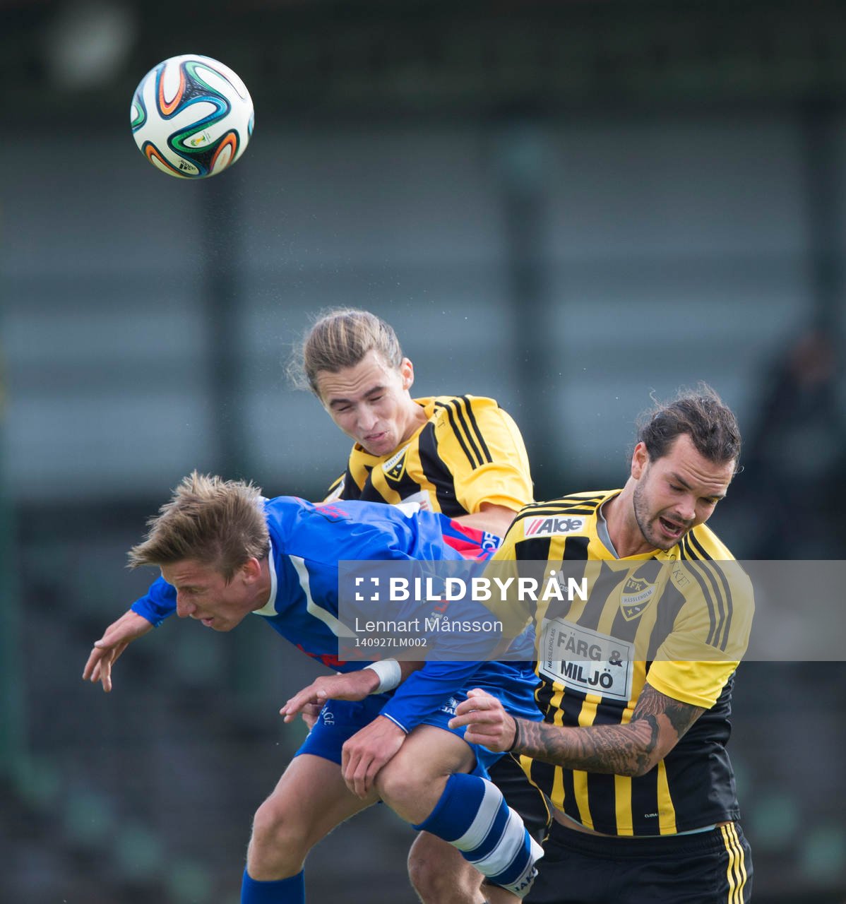 IFK Hässleholms Anton Pramberg och Filip Thurn i matchen i