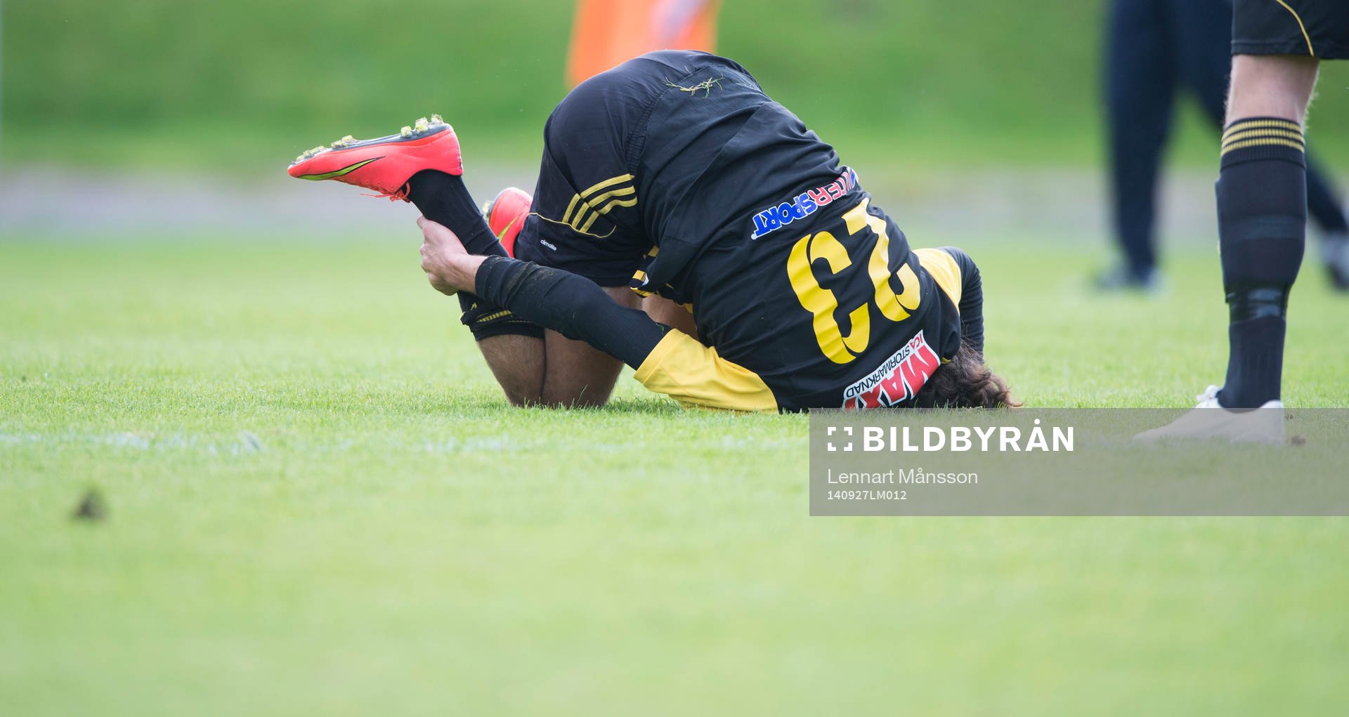 Hässleholms Karim Al-Asi skadad  i matchen i division 3