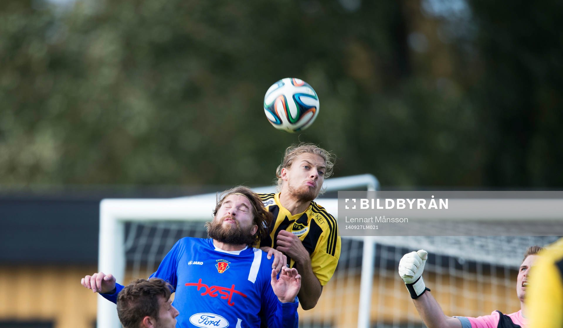IFK Hässleholms Linus Karlsson i matchen i division 3