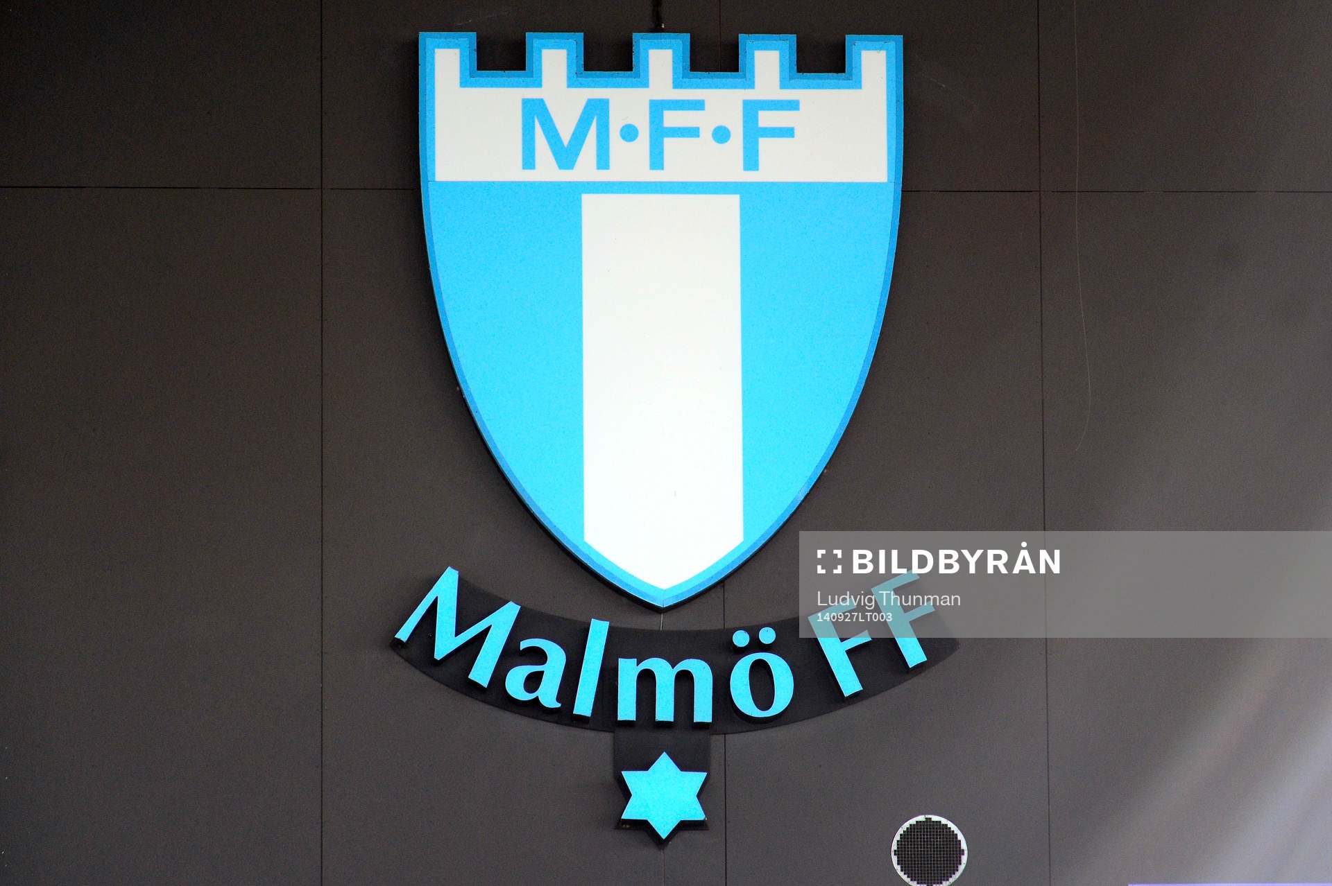 Malmö FFs logotype på Swedbank Stadion