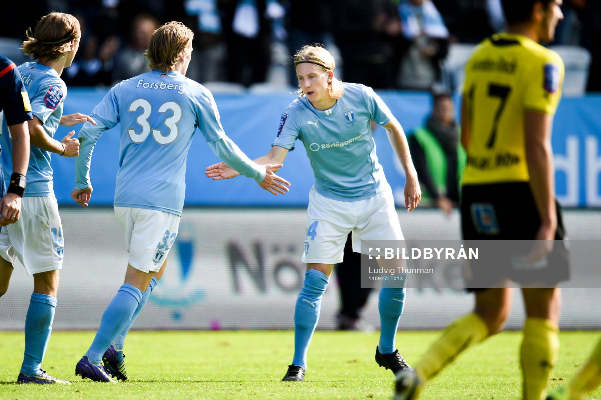 Malmö FFs Emil Forsberg och Simon Kroon jublar