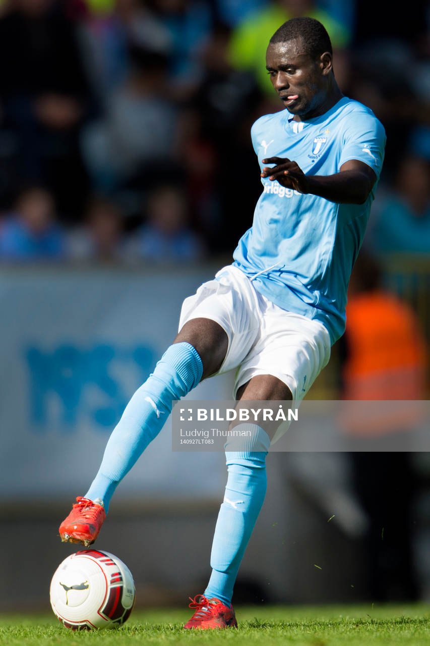 Malmö FFs Enock Kofi Adu under matchen i Allsvenskan mellan Malmö FF och Mjällby den 27 september 2014 i Malmö. 