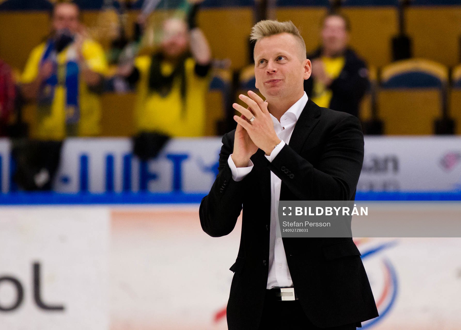 Johan Davidsson tackar