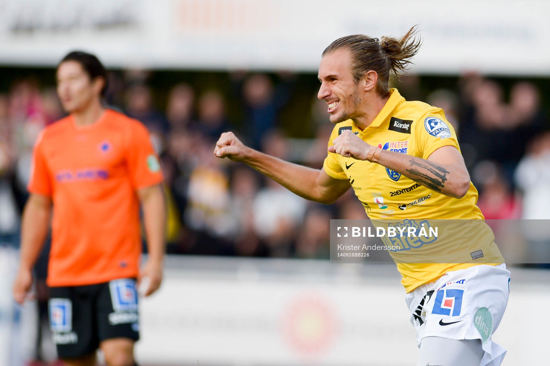 Falkenbergs Tobias Carlsson jublar