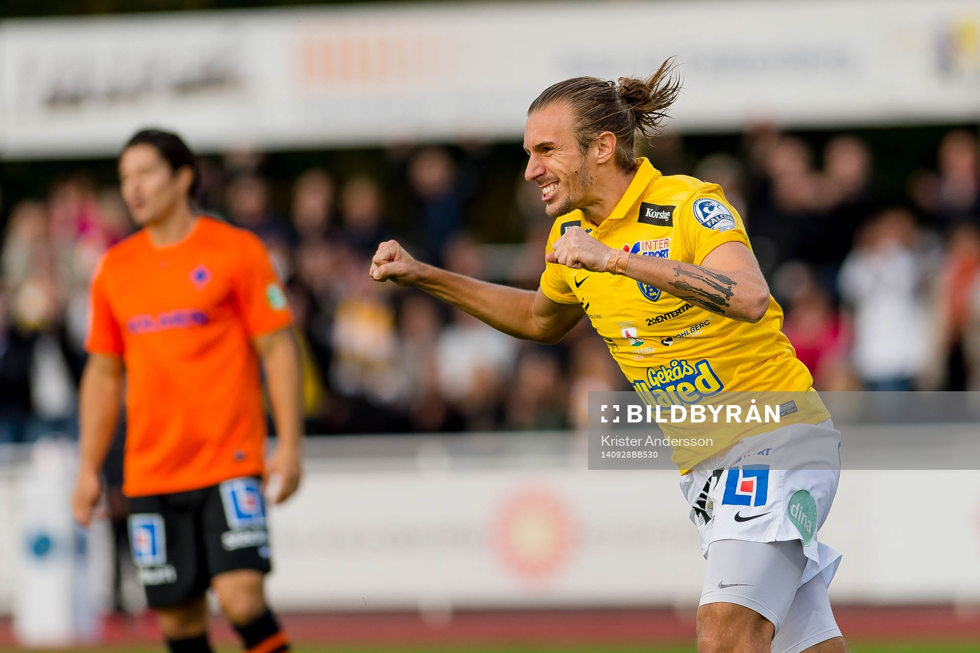 Falkenbergs Tobias Carlsson jublar