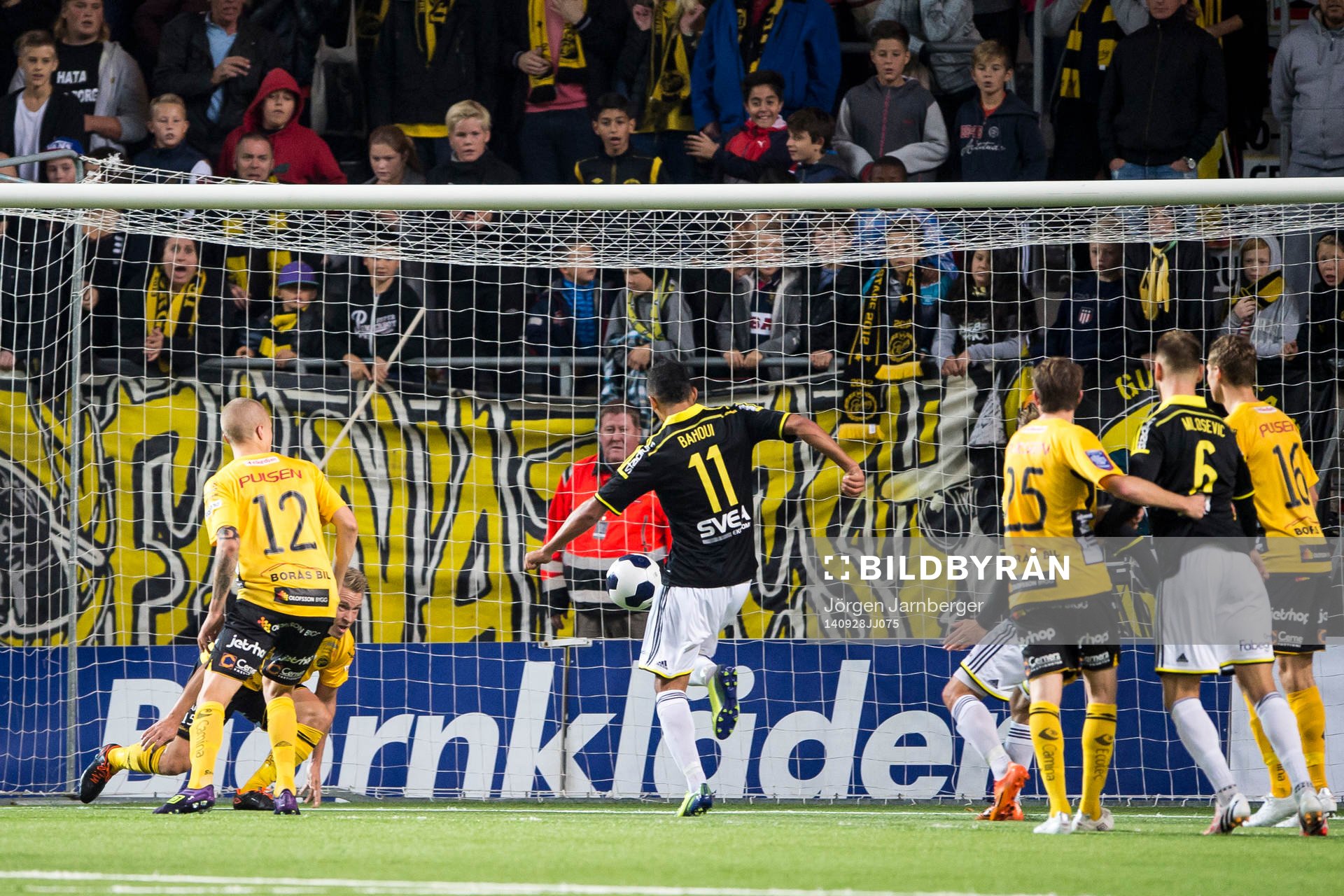 s Nabil Bahoui kvitterar till 1-1