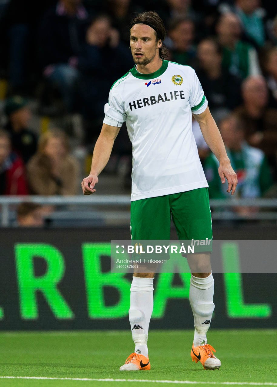 Hammarbys Linus Hallenius under fotbollsmatchen i Superettan mellan Hammarby och Sirius den 28 september 2014 i Stockholm. 