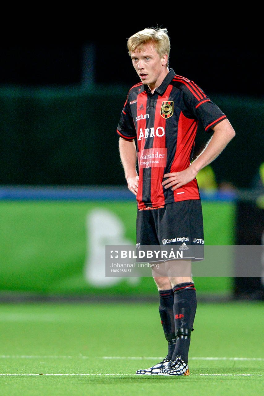 Brommapojkarnas Gustav Sandberg Magnusson deppar