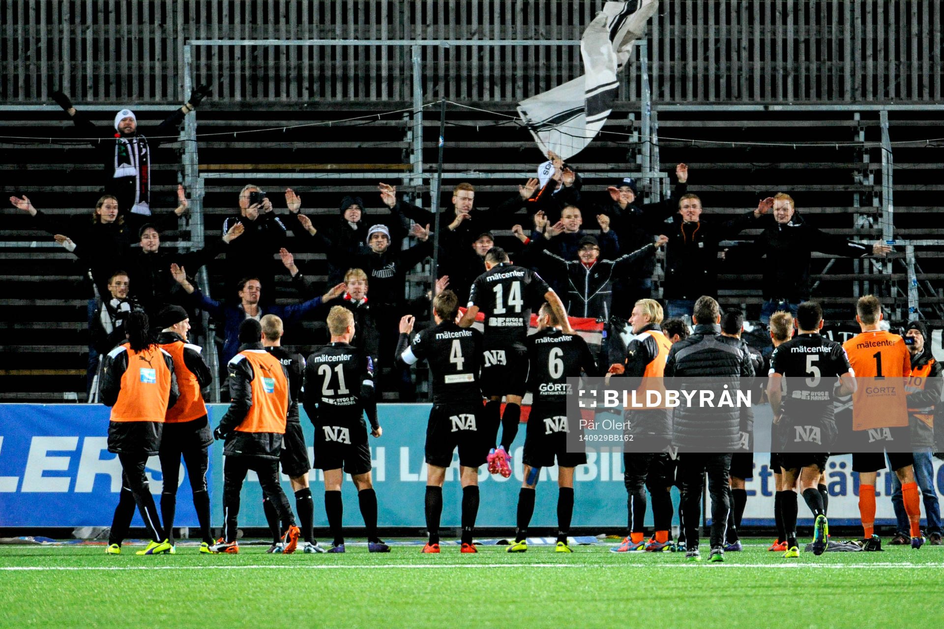 Örebros-spelare jublar