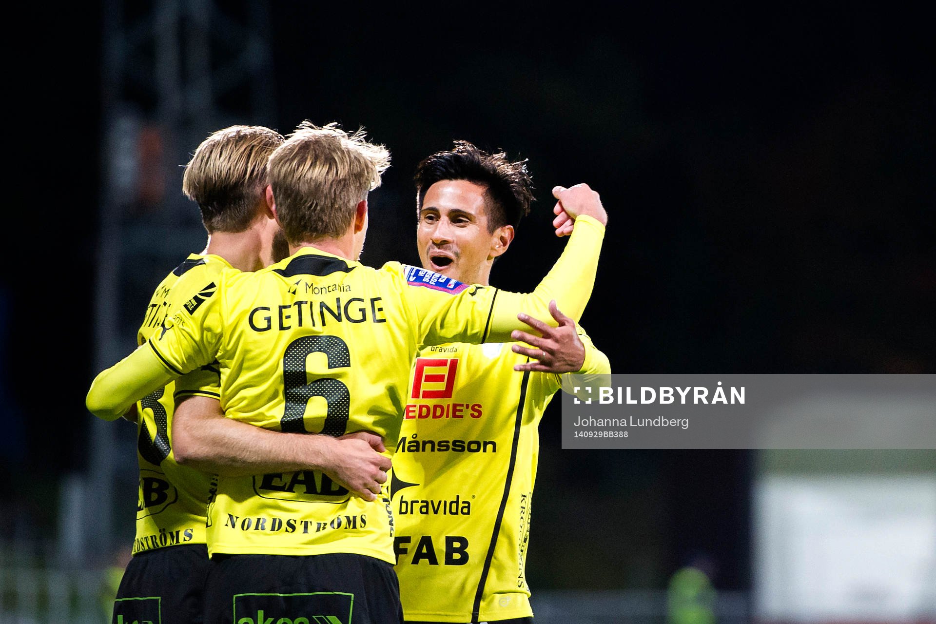 Halmstads spelare jublar