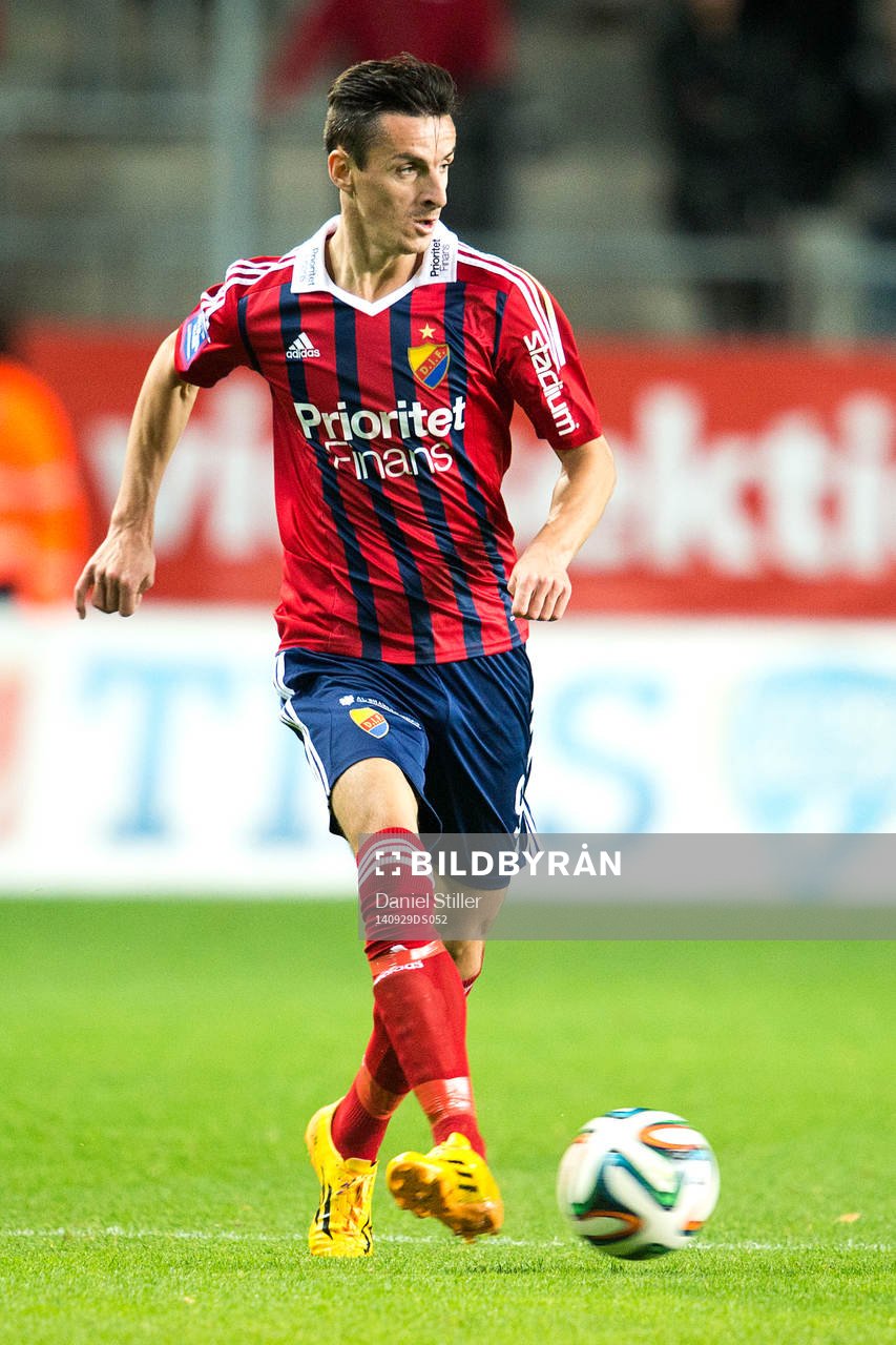 Djurgårdens Haris Radetinac under fotbollsmatchen i Allsvenskan mellan IFK Göteborg och Djurgården den 29 september 2014 i Göteborg.