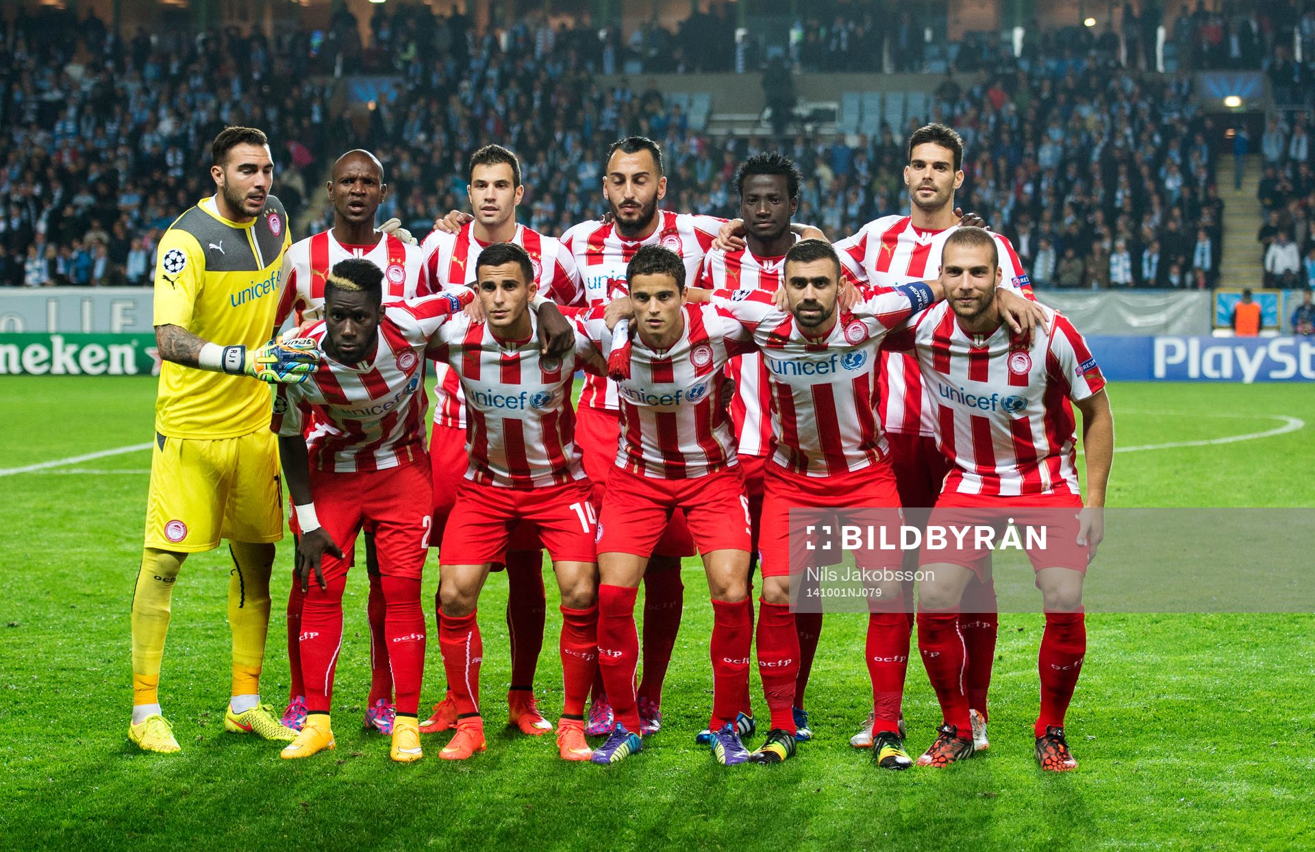 Lagbild på Olympiakos innan fotbollsmatchen i Champions