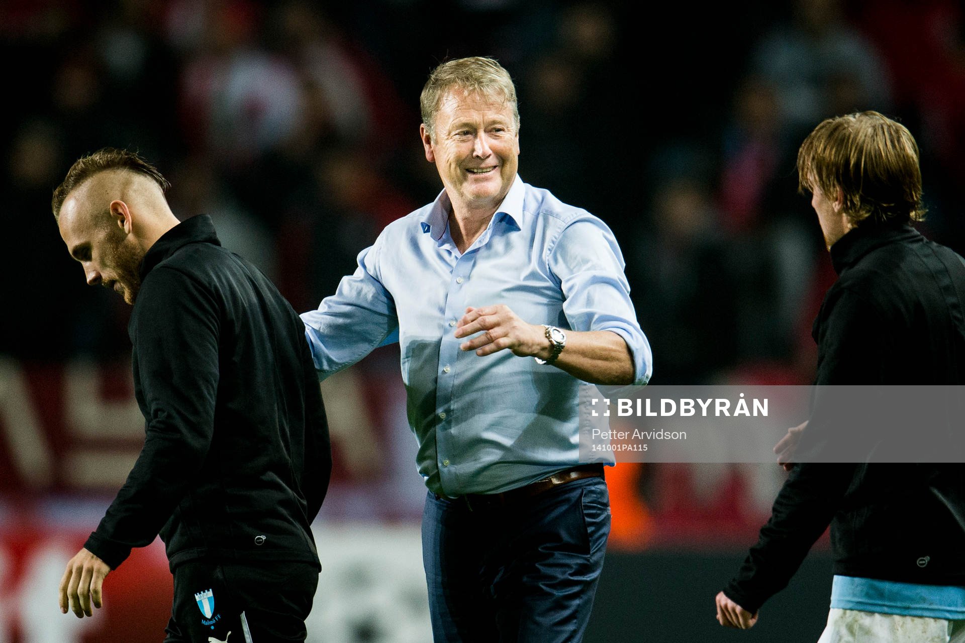 Malmö FFs tränare Åge Hareide ser glad ut