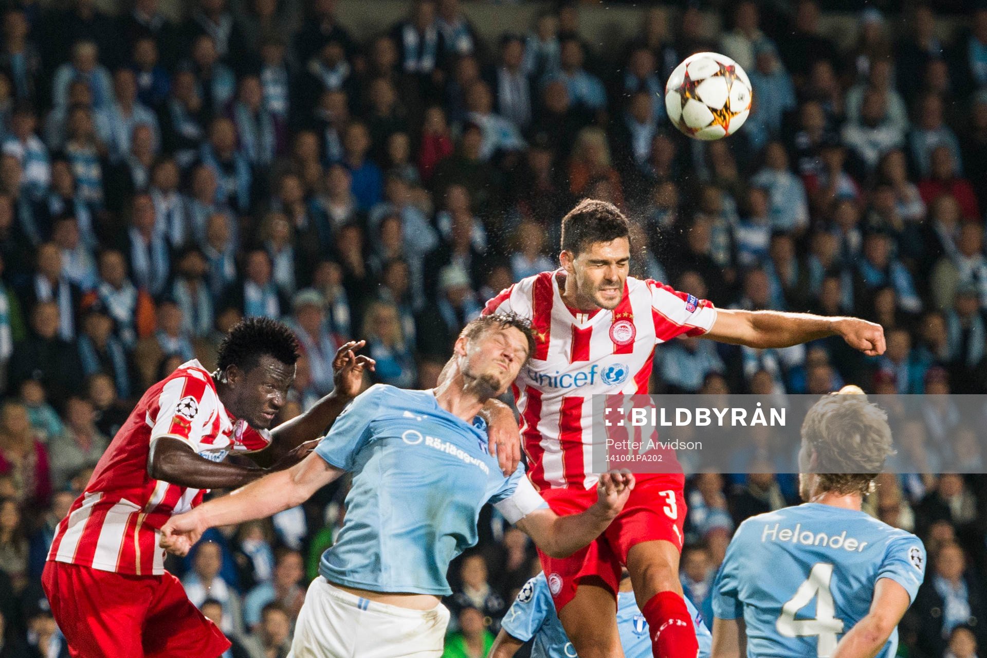 Malmö FFs Markus Rosenberg och Olympiacos Delvin N'Dinga