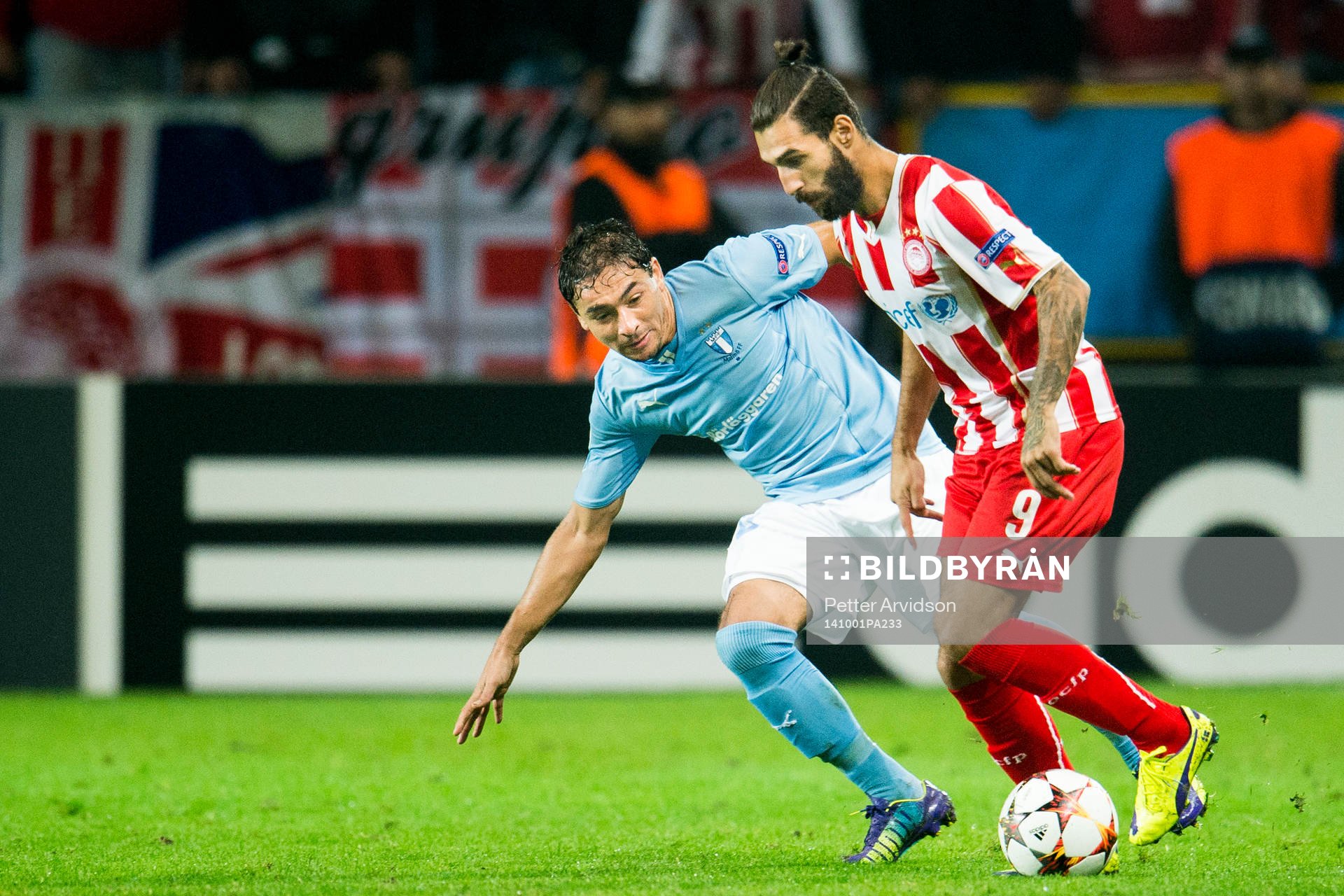 Malmö FFs Ricardo Ferreira Da Silva och Olympiacos Jimmy