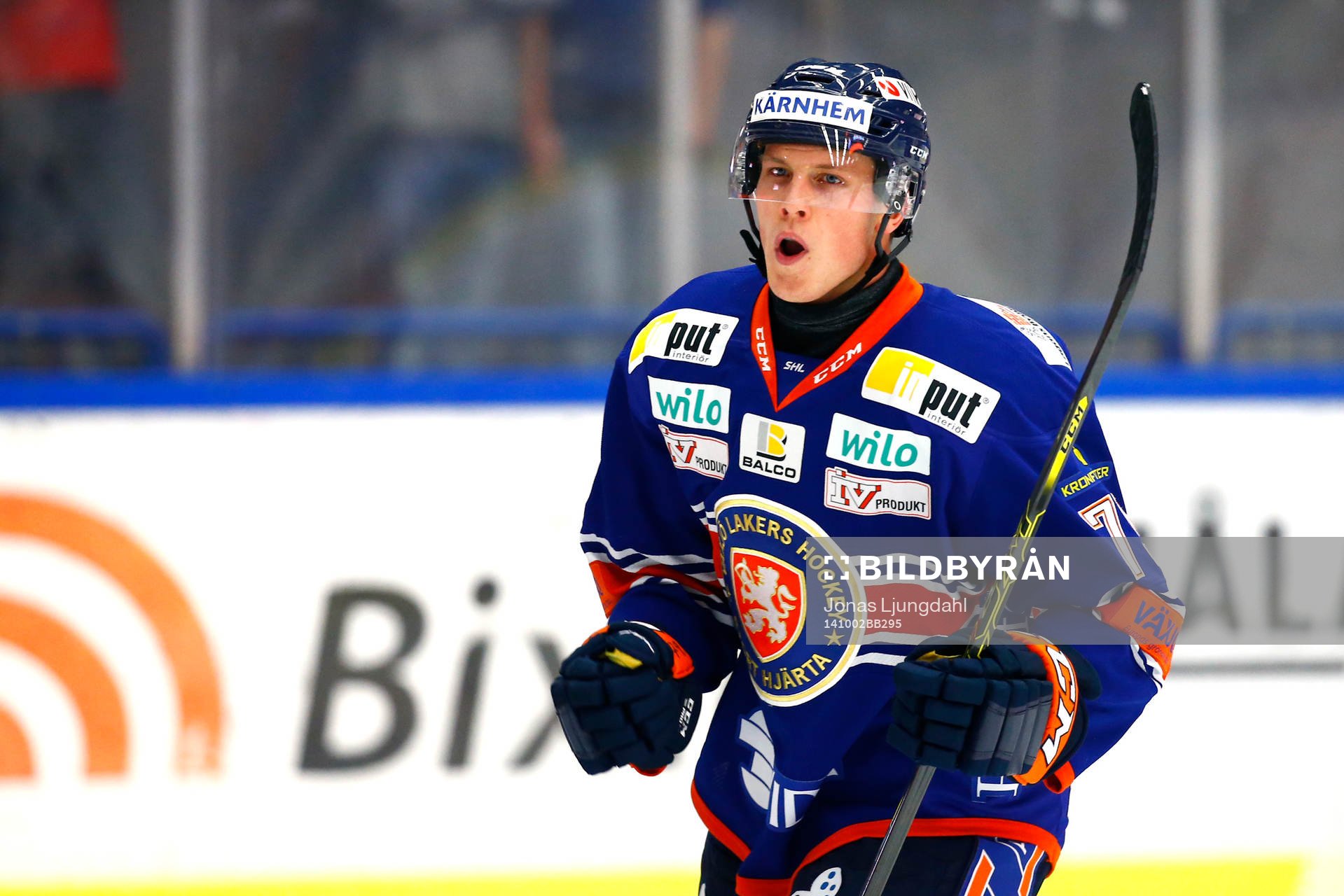 Växjös Patrik Lundh firar