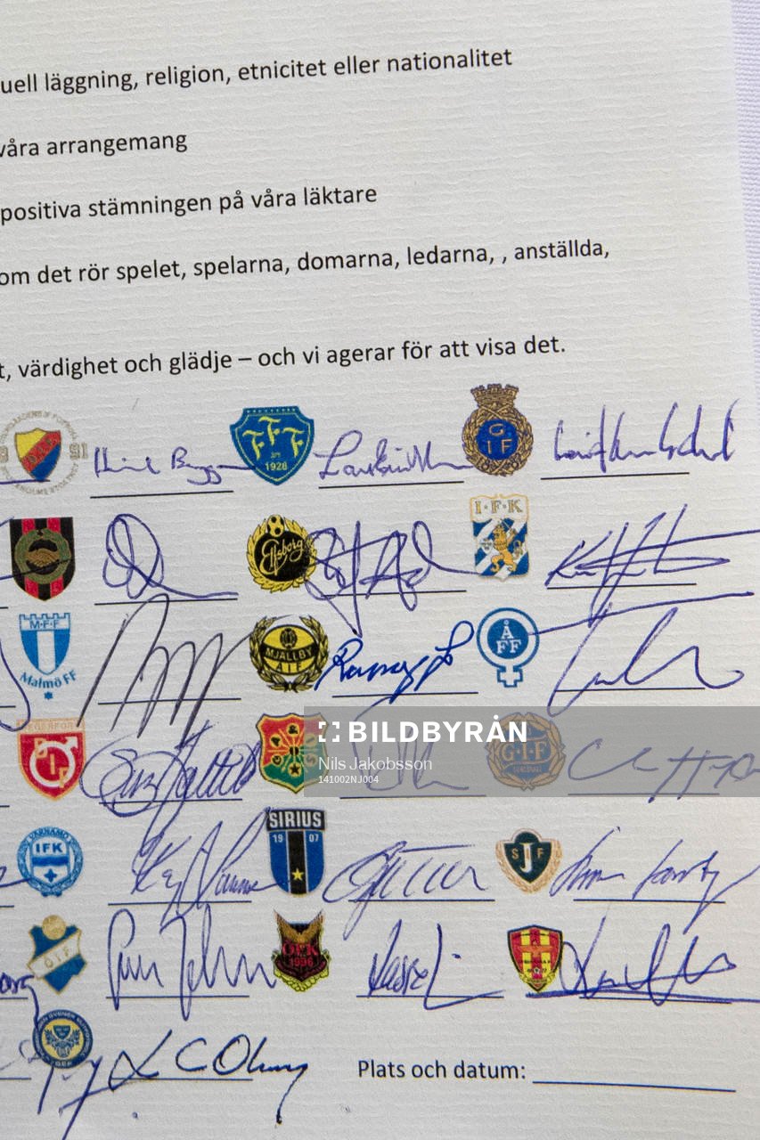 när en ny uppförandekod för samtliga 32 elitföreningar