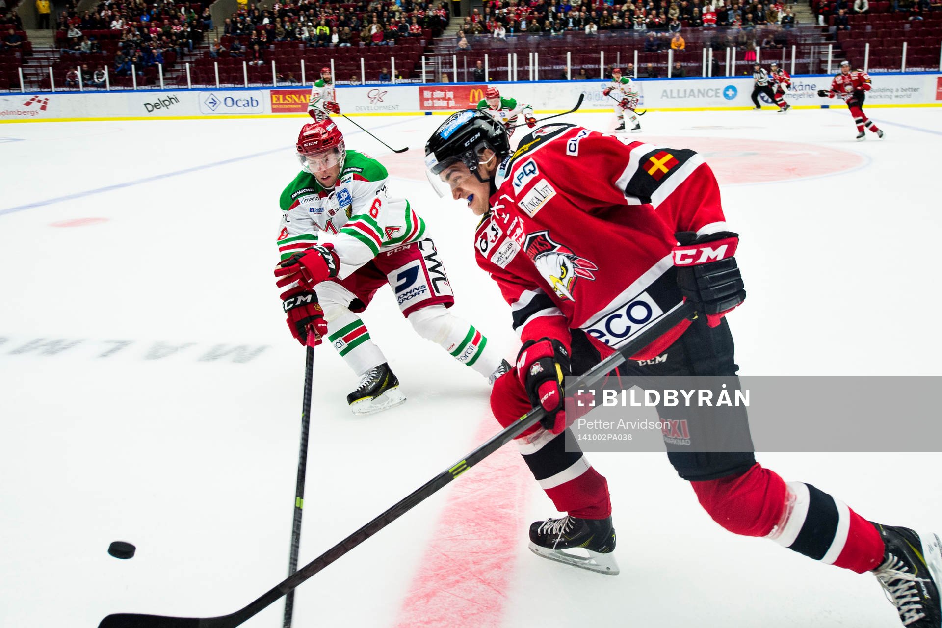 Moras Anders Grönlund och Malmö Redhawks Nils Andersson