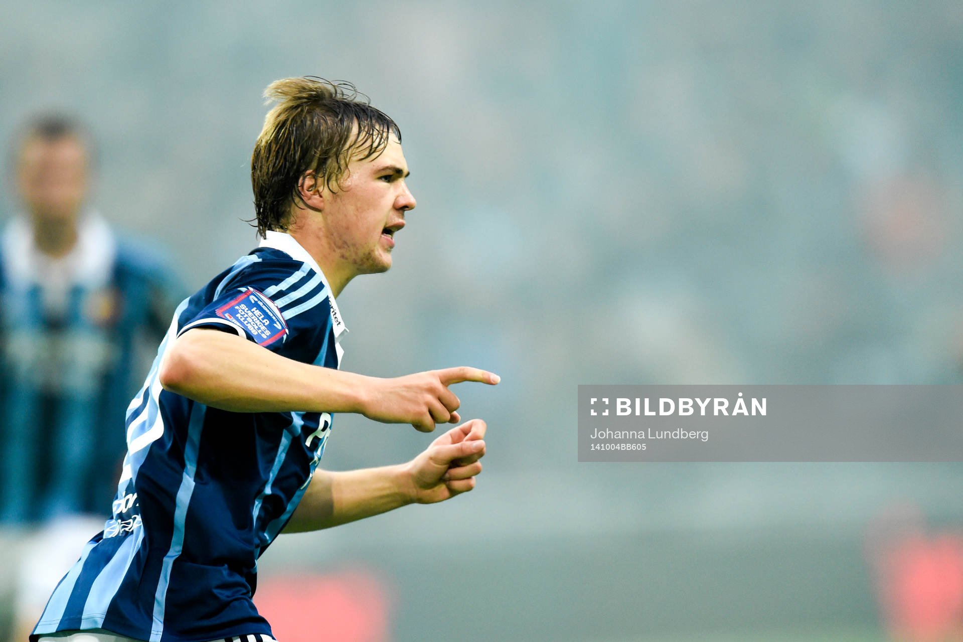Djurgårdens Simon Tibbling jublar