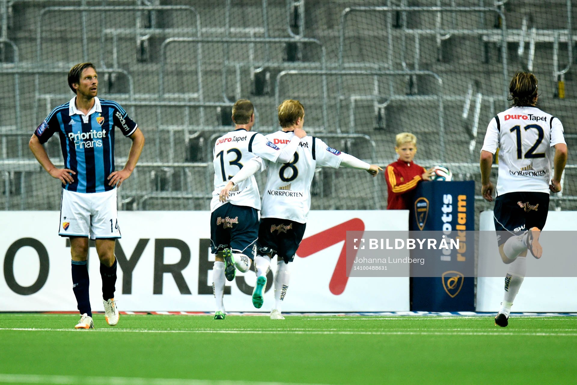 Djurgårdens Mattias Östberg deppar och Gefles Johan