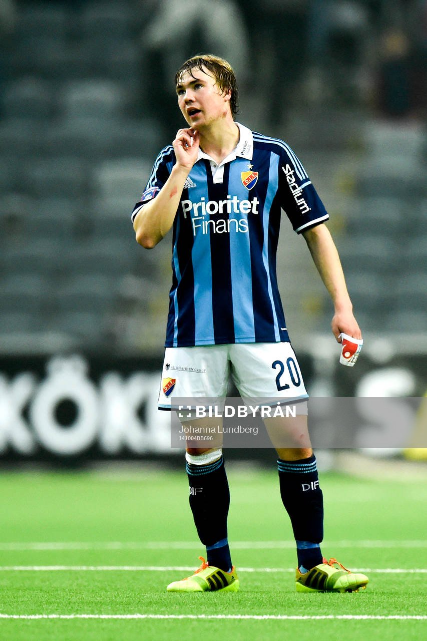 Djurgårdens Simon Tibbling deppar