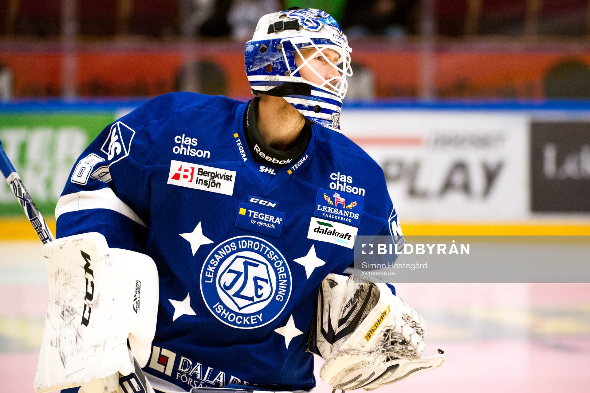 Leksands målvakt Joakim Lundström på uppvärmningen