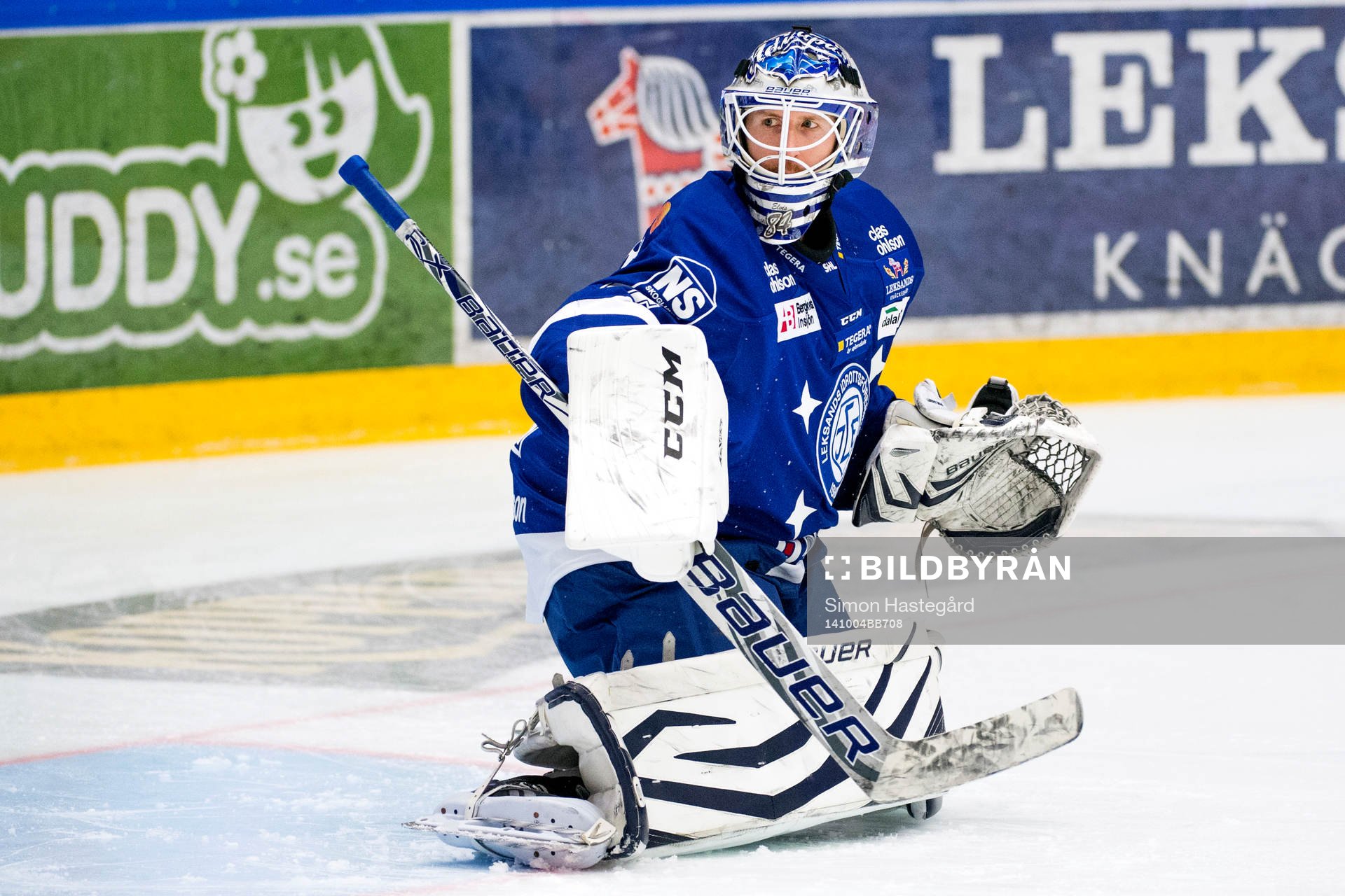 Leksands målvakt Joakim Lundström på uppvärmningen