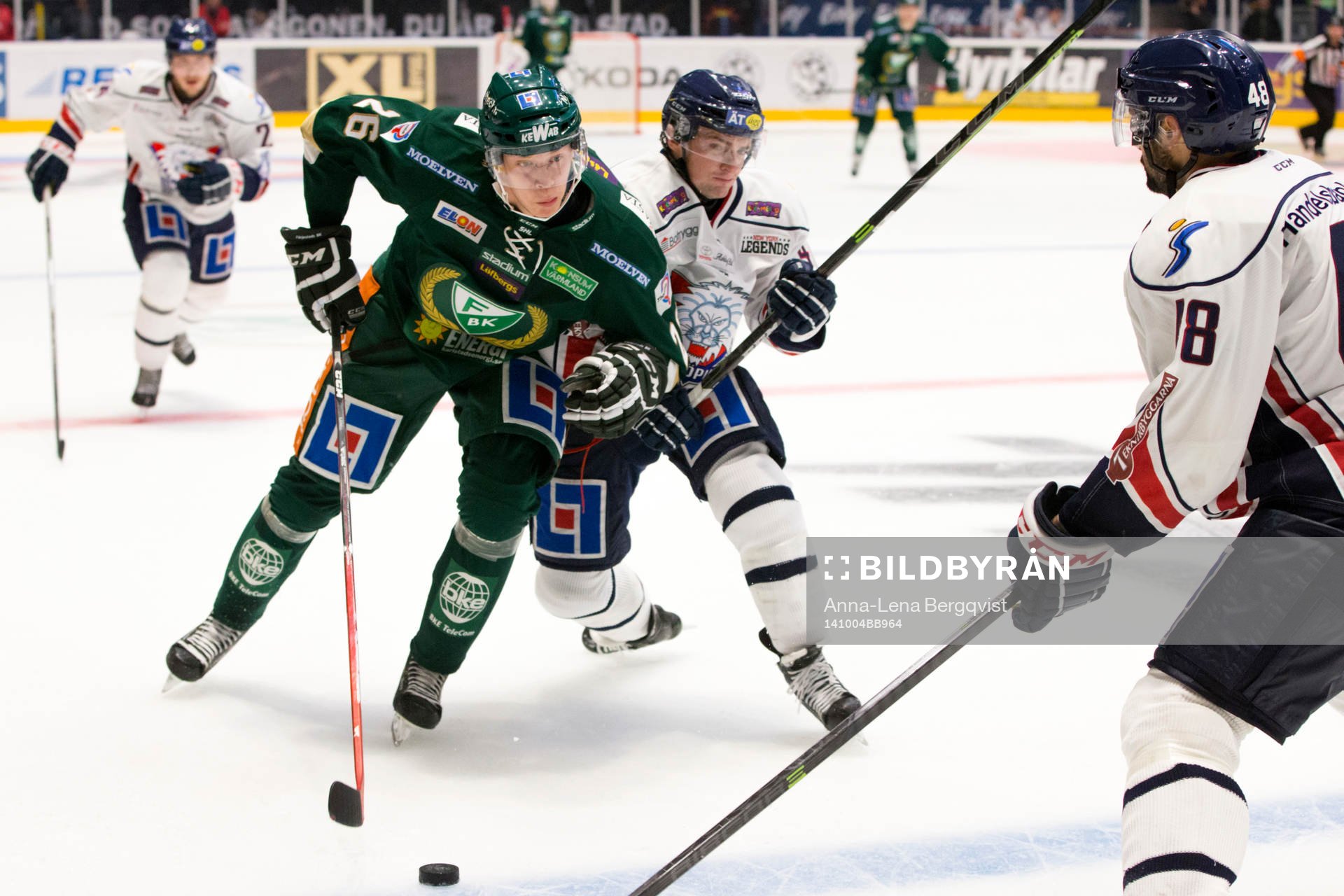 Färjestads Victor Ejdsell och Linköpings Broc Little