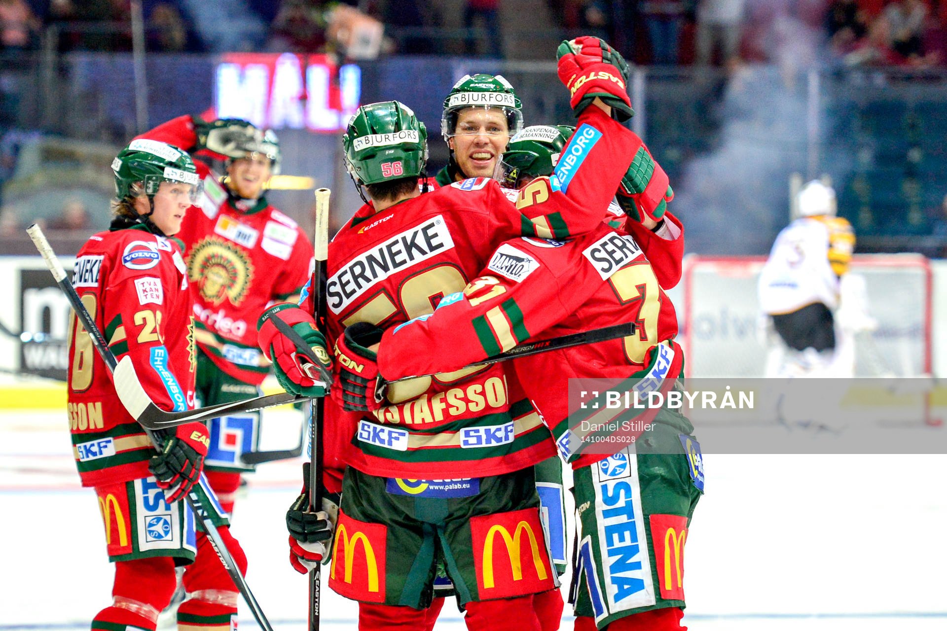 Frölundas Erik Gustafsson jublar