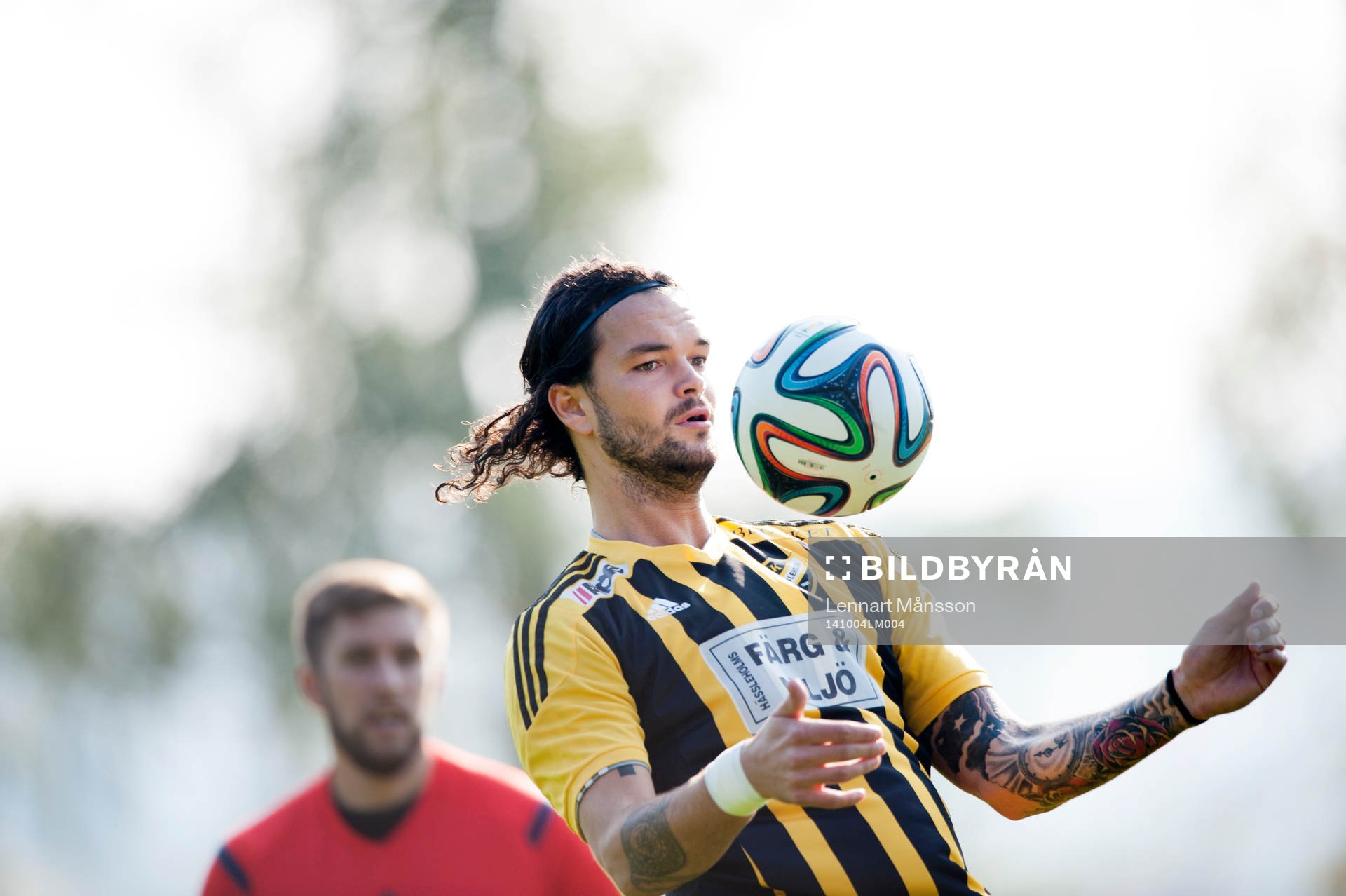 IFK Hässleholms Filip Thurn i matchen i division 3 mellan Tollarp och IFK Hässleholm i Tollarp  4 oktober 2014.