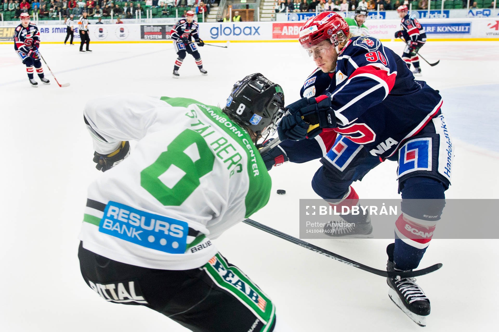 Södertäljes Christopher Aspeqvist och Rögles Sebastian