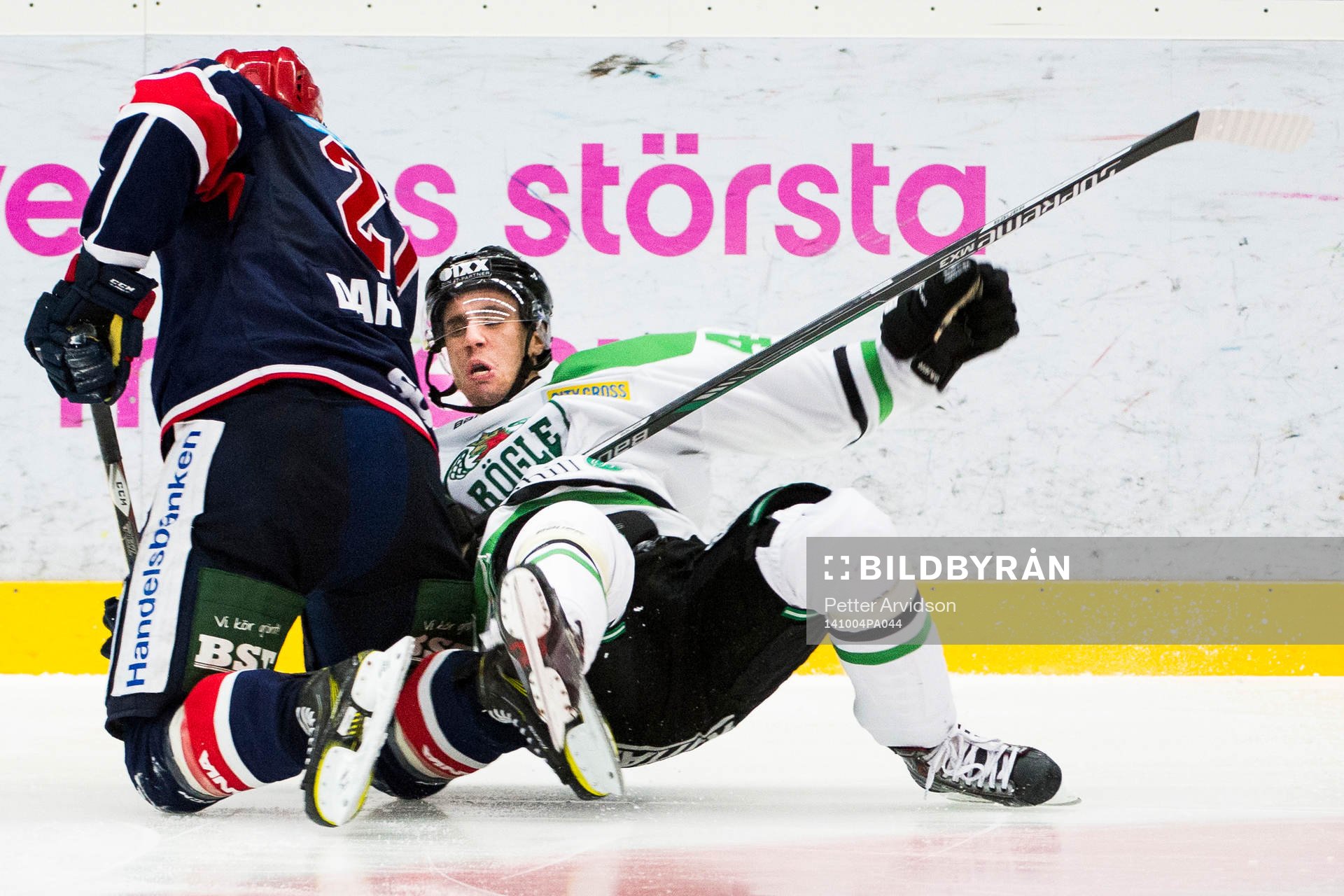 Rögles Jesper Jensen faller