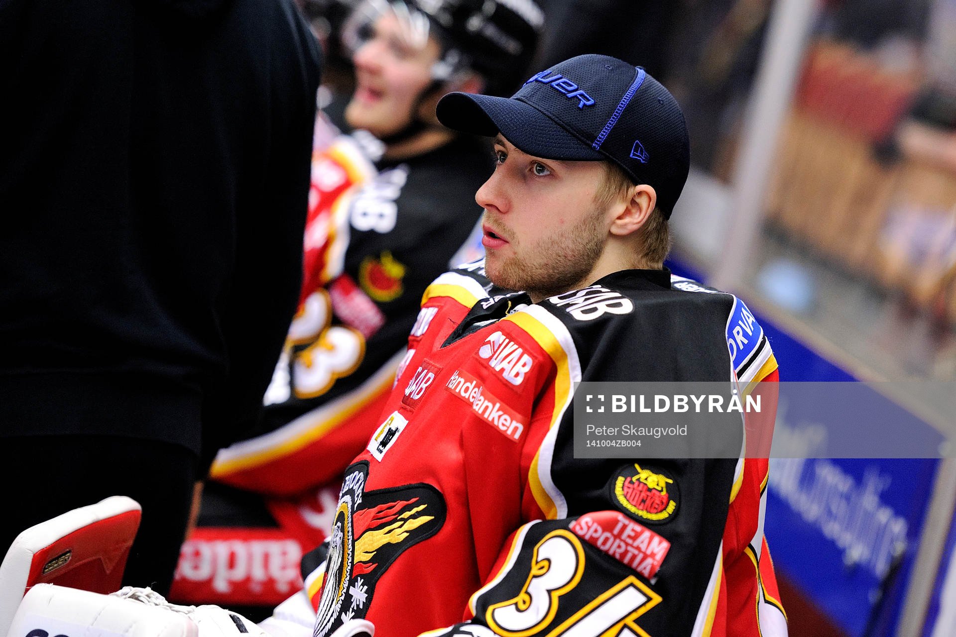 Luleås målvakt Joel Lassinantti på bänken